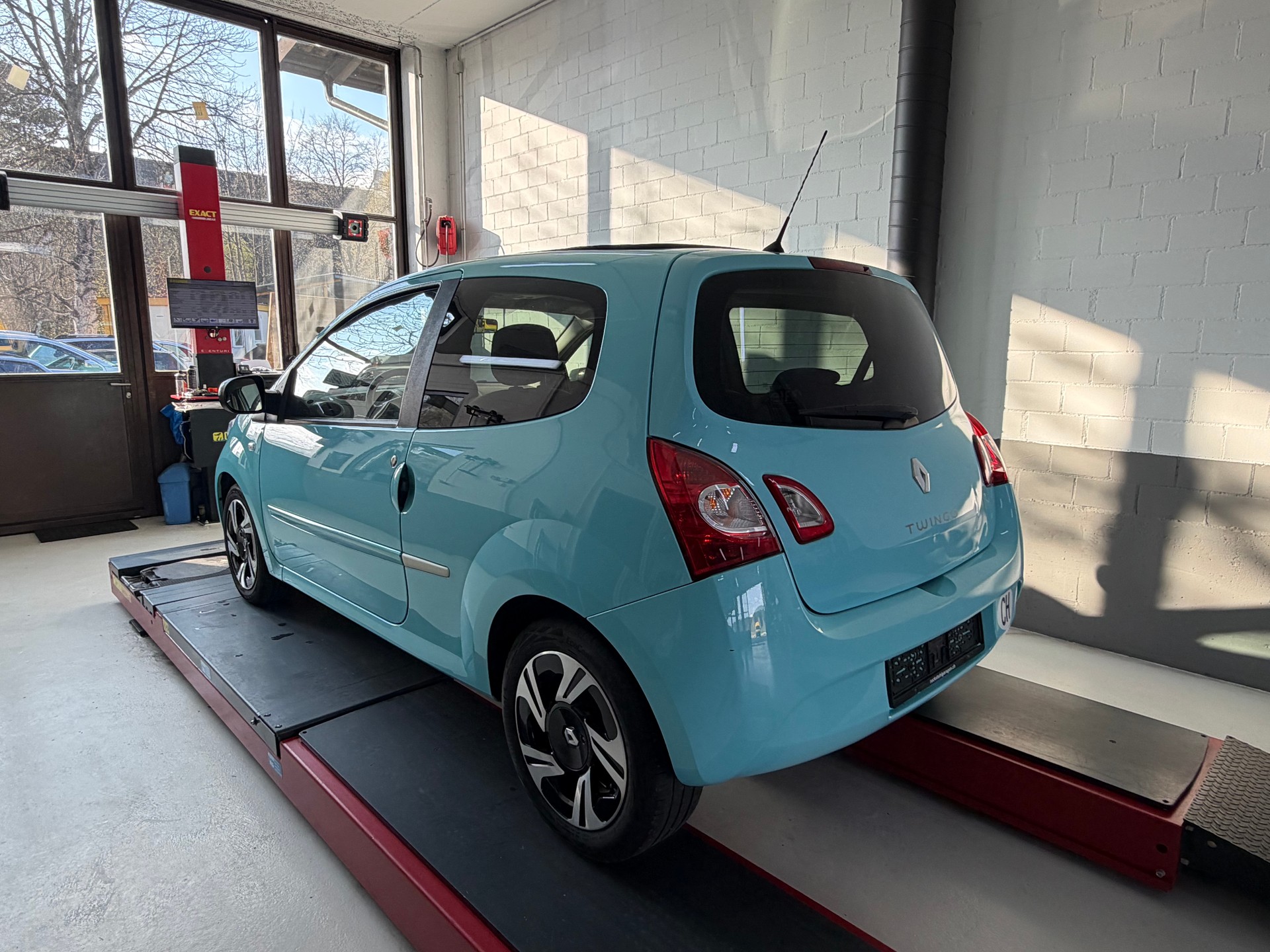 RENAULT Twingo 1.2 16V Dynamique-image-3