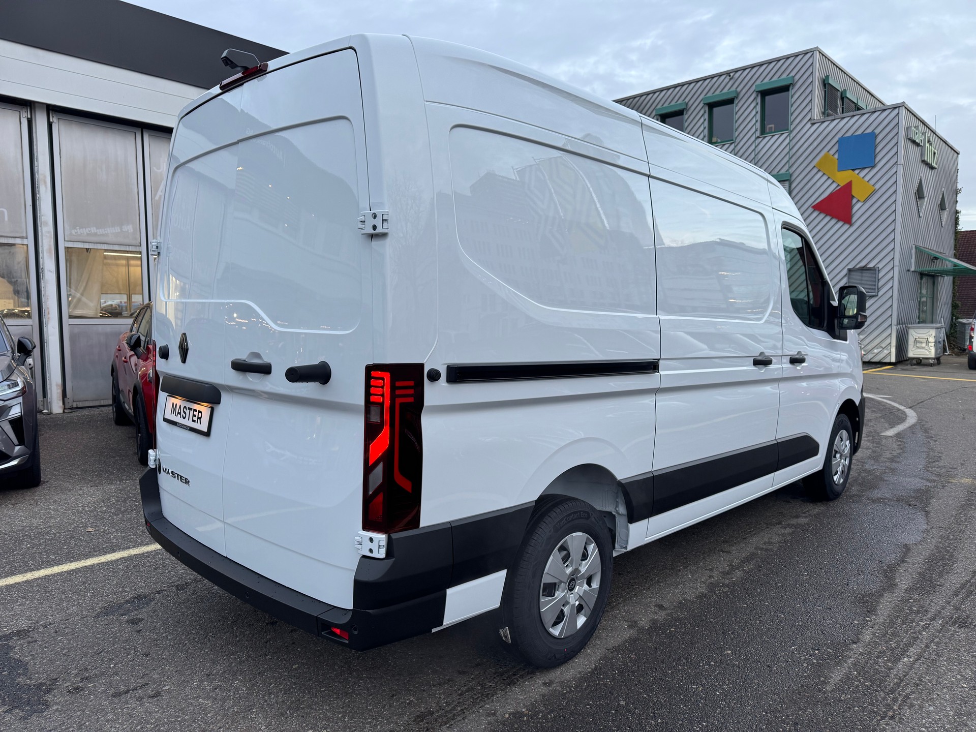 RENAULT Master Kastenwagen Advance KW Frontantrieb L2H2 3.5T 2.0 Blue dCi 150 EAG9-showroom-element-2