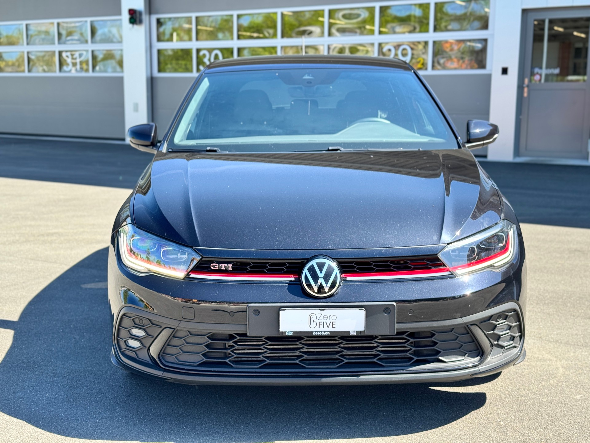 VW Polo 2.0 TSI GTI DSG-showroom-element-1