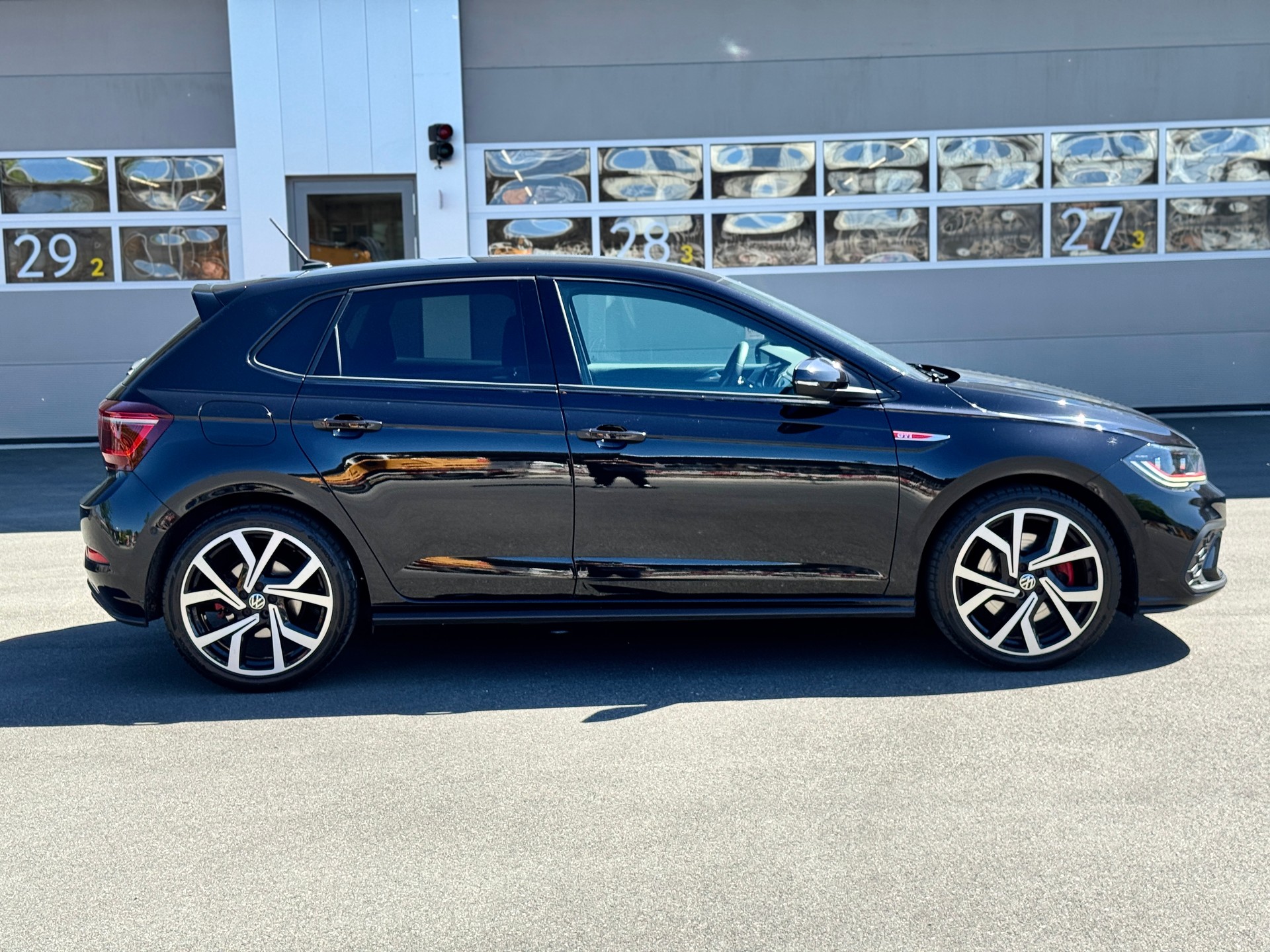 VW Polo 2.0 TSI GTI DSG-showroom-element-2