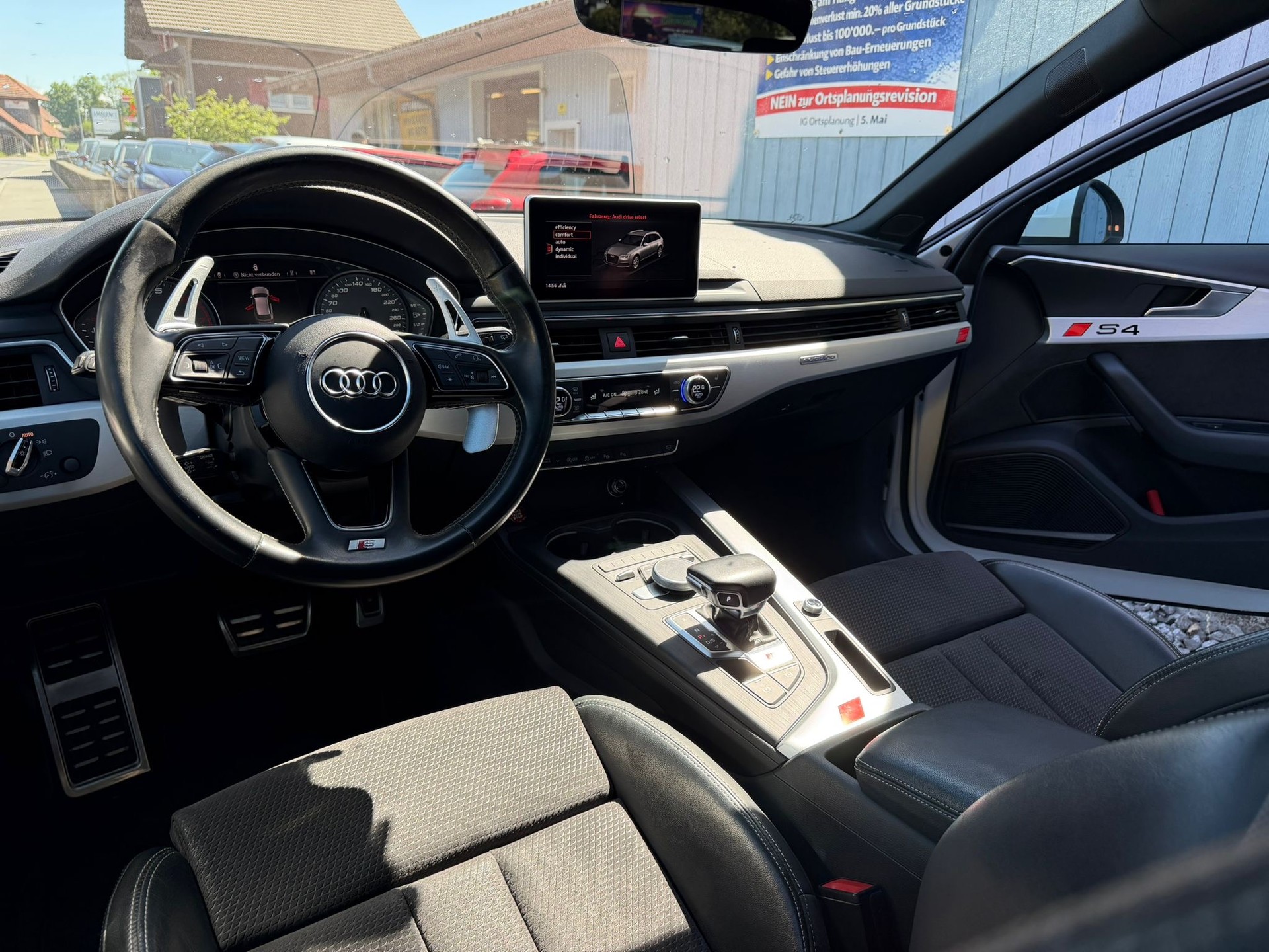 AUDI S4 Avant 3.0 TFSI quattro tiptronic-image-15