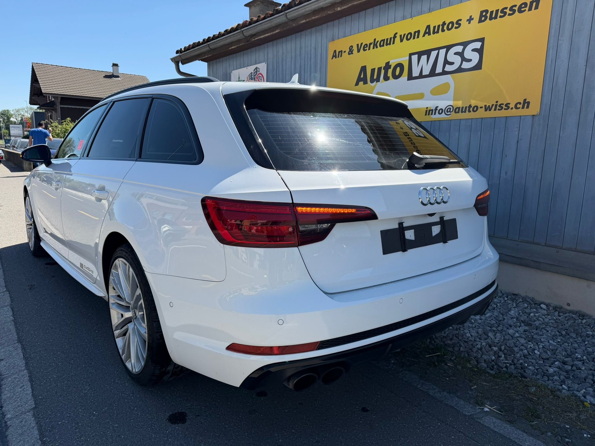 AUDI S4 Avant 3.0 TFSI quattro tiptronic-image-6
