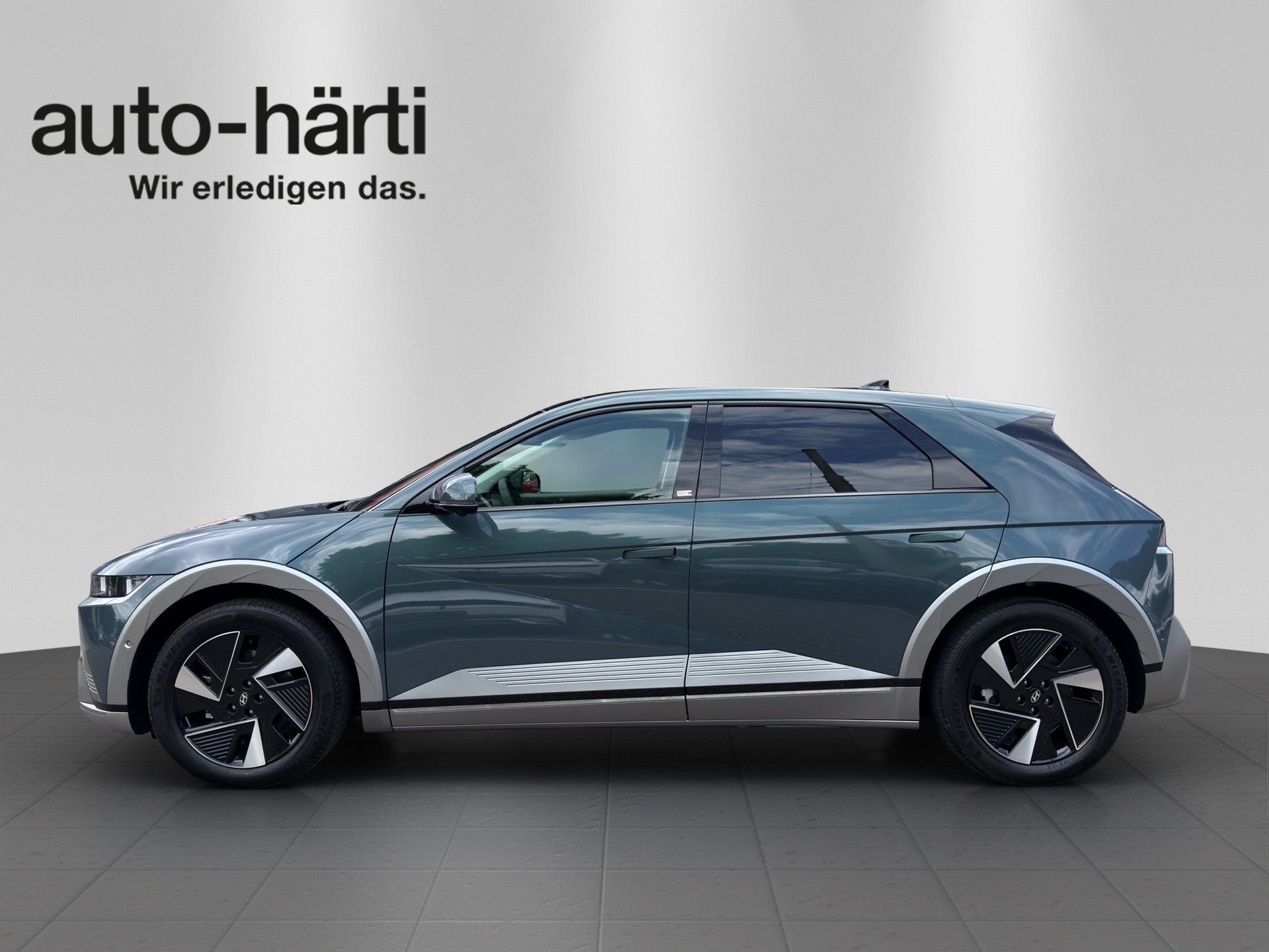HYUNDAI Ioniq 5 77kWh Vertex 4WD-showroom-element-1