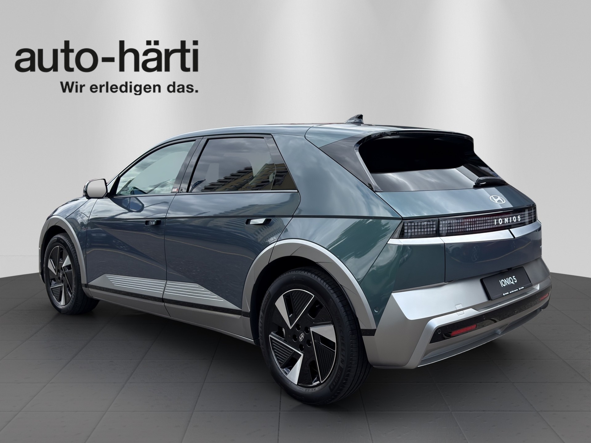 HYUNDAI Ioniq 5 77kWh Vertex 4WD-showroom-element-2