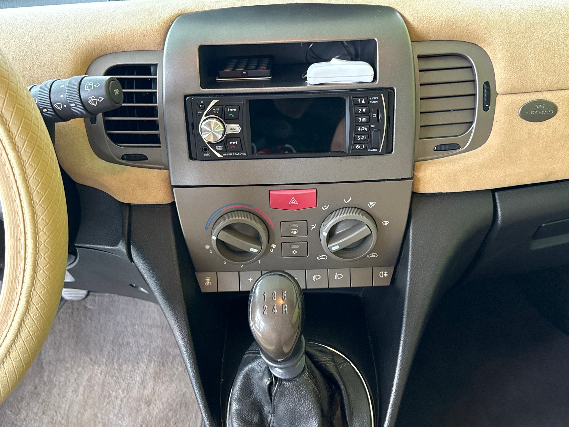 LANCIA Ypsilon 1.2-image-9