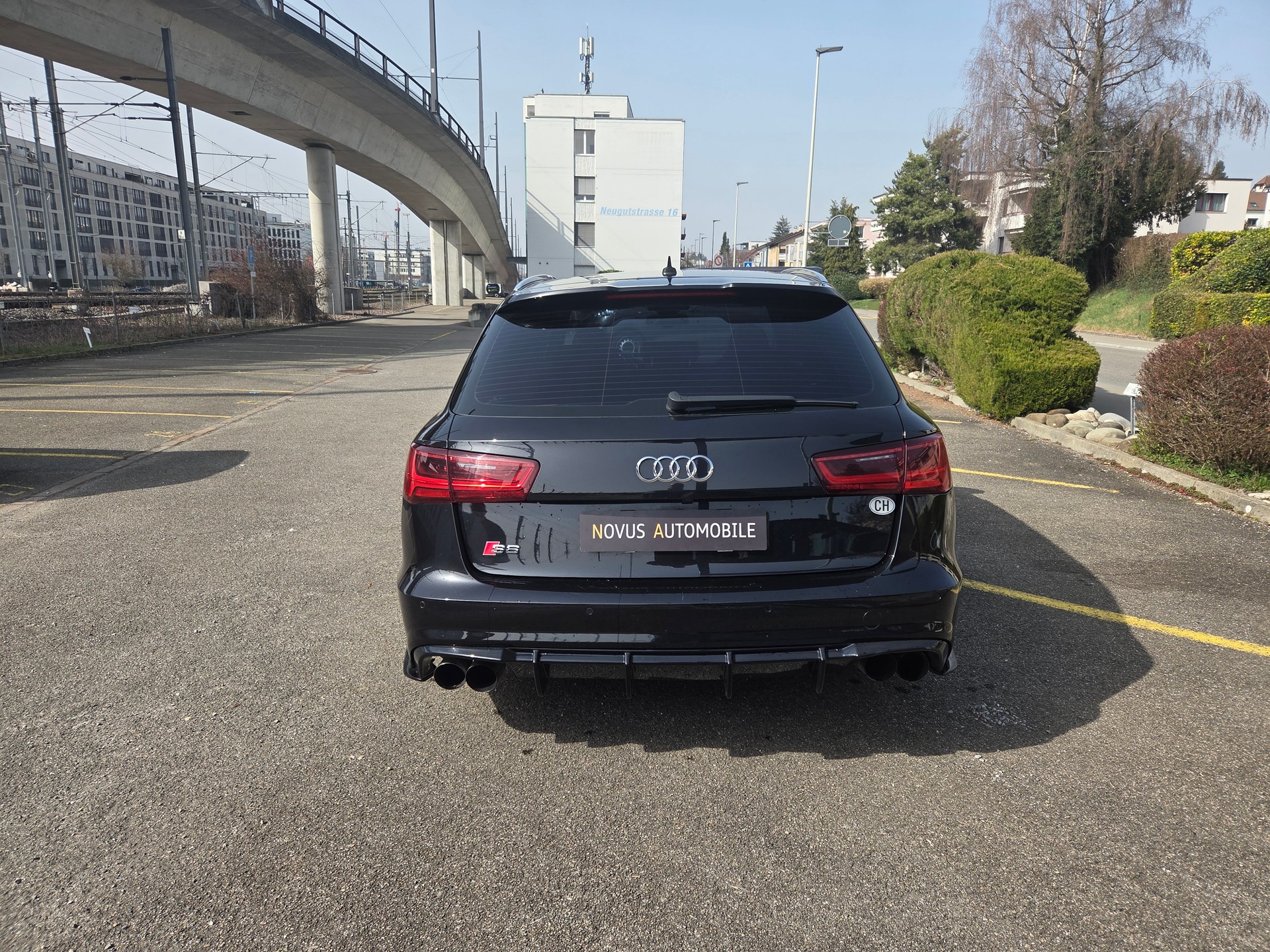 AUDI S6 Avant 4.0 TFSI V8 quattro S-tronic-showroom-element-3