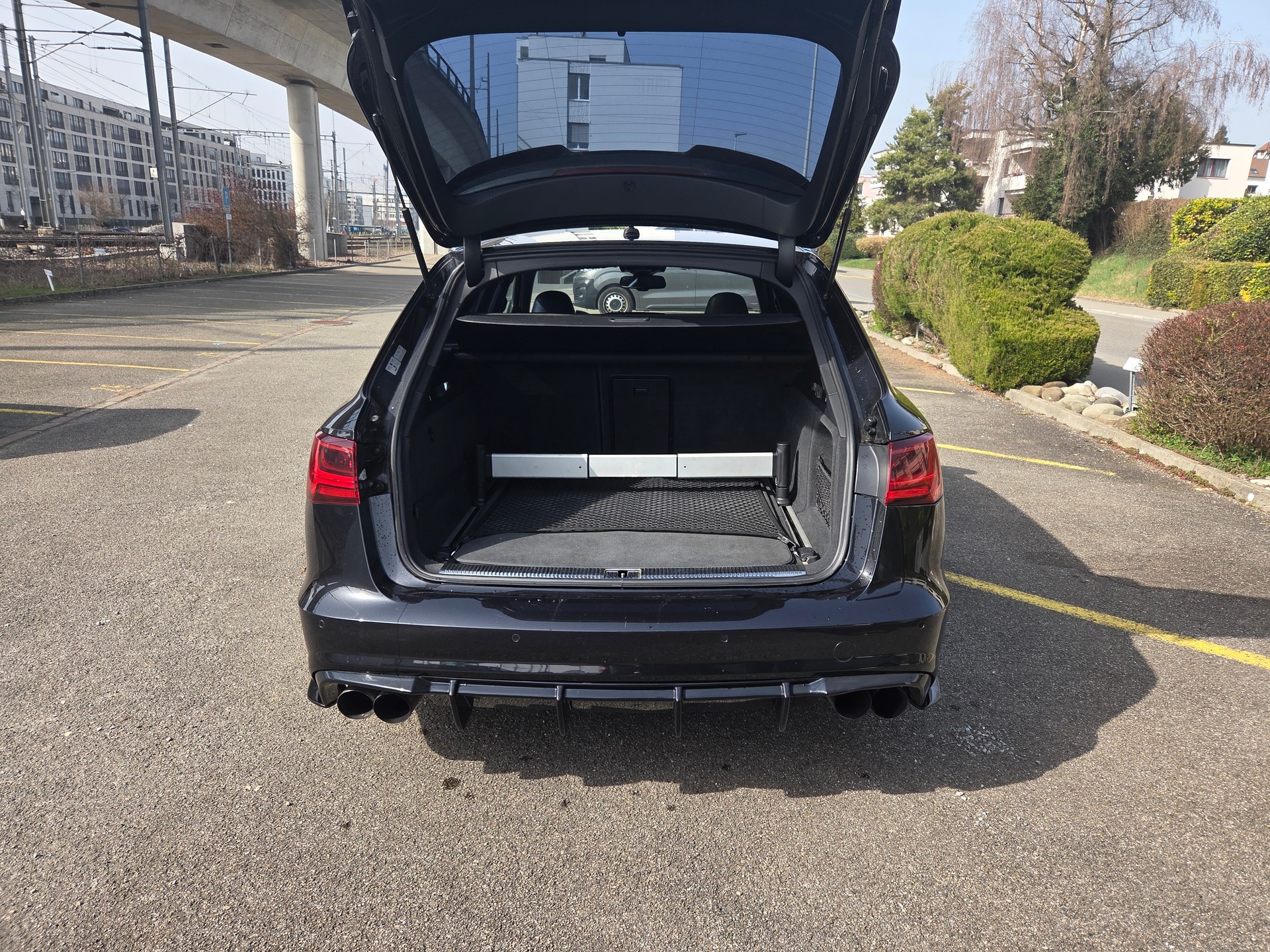 AUDI S6 Avant 4.0 TFSI V8 quattro S-tronic-image-12