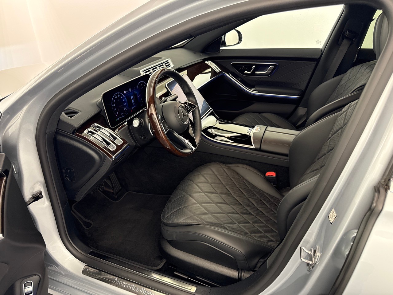 MERCEDES-BENZ S 350 d-image-4