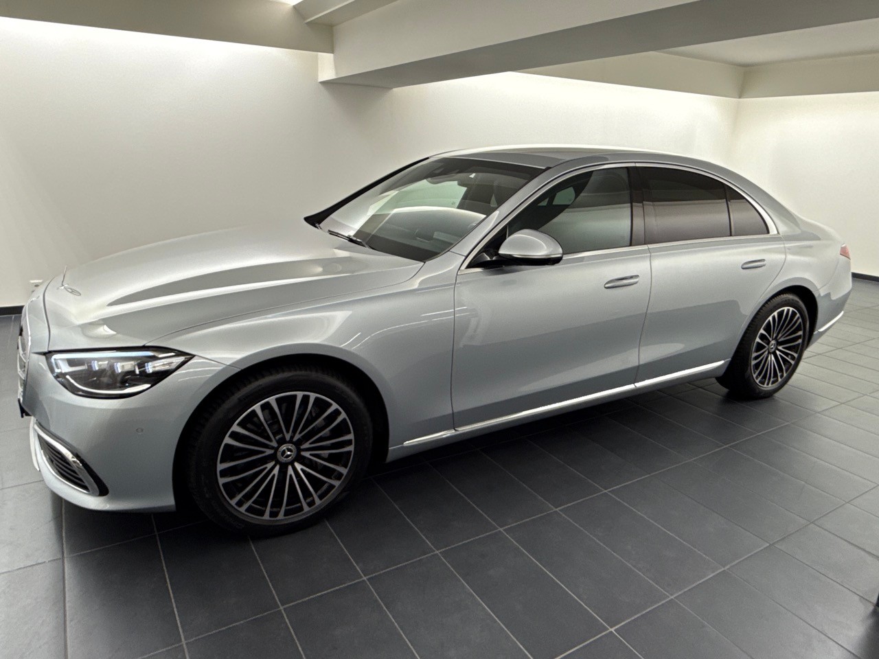 MERCEDES-BENZ S 350 d-image-16