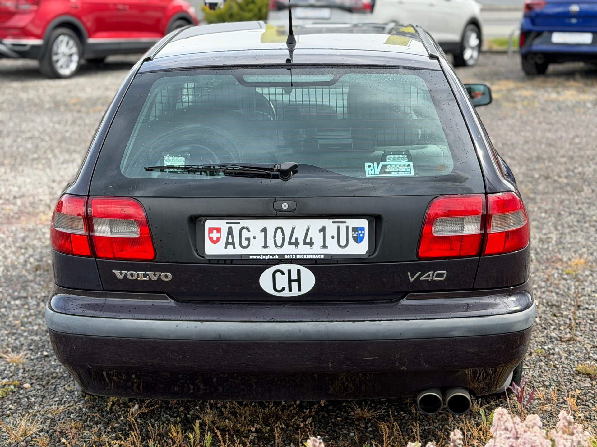 VOLVO V40 2.0 T-image-4