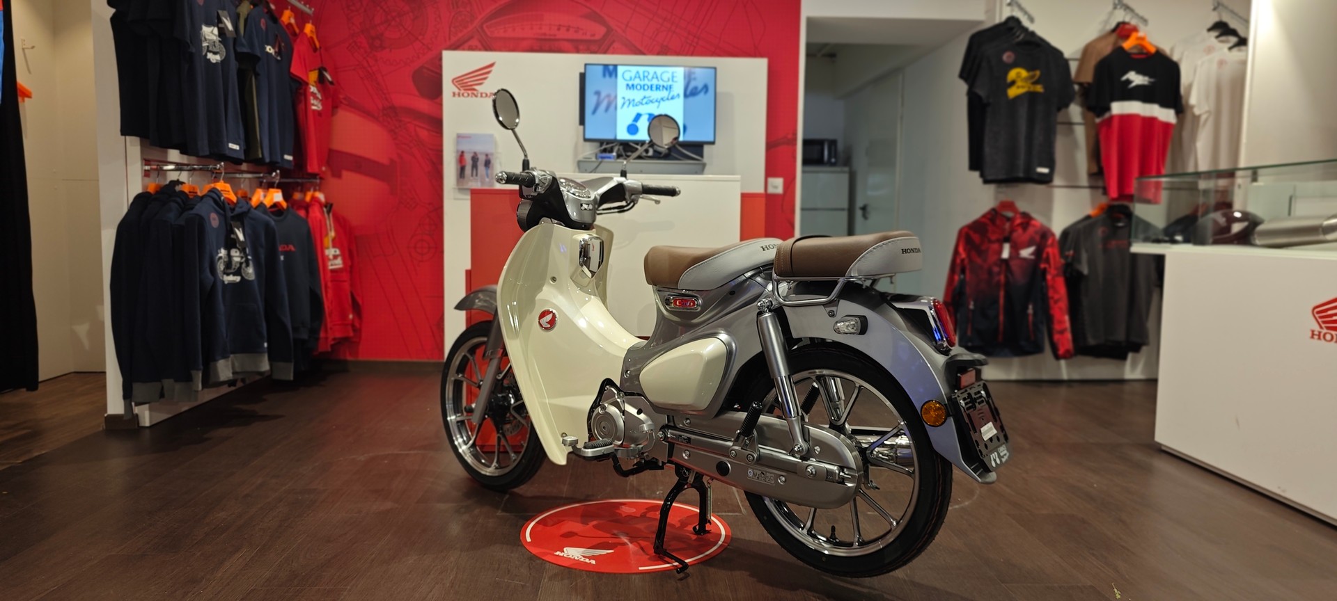 HONDA C 125 Super Cub-image-3
