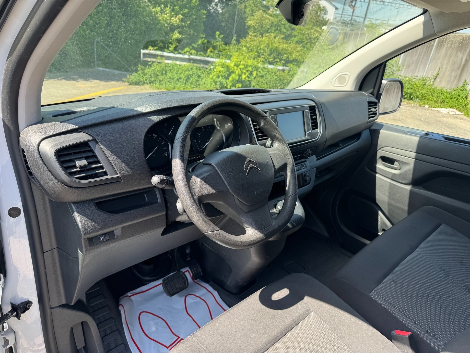 CITROEN Jumpy 2.0 BlueHDi 145 XL EAT8-image-6