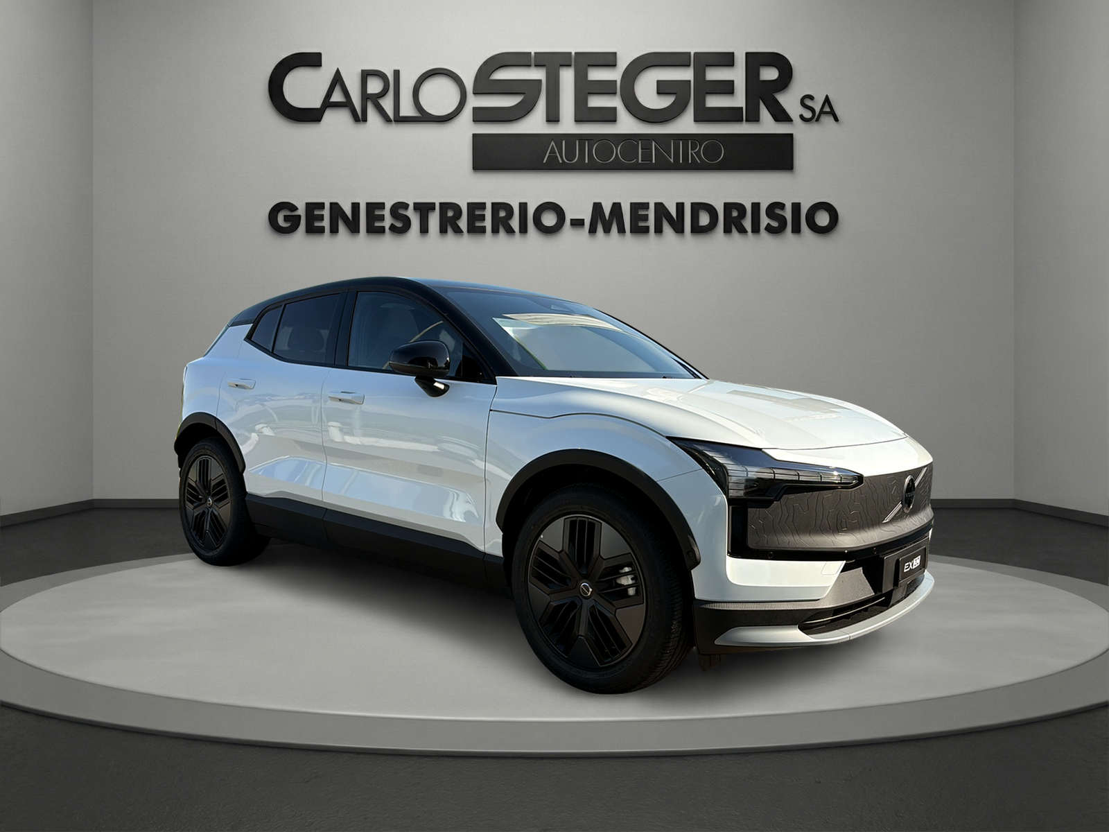 VOLVO EX30 Cross Country P8 69 kWh AWD Ultra-image-13