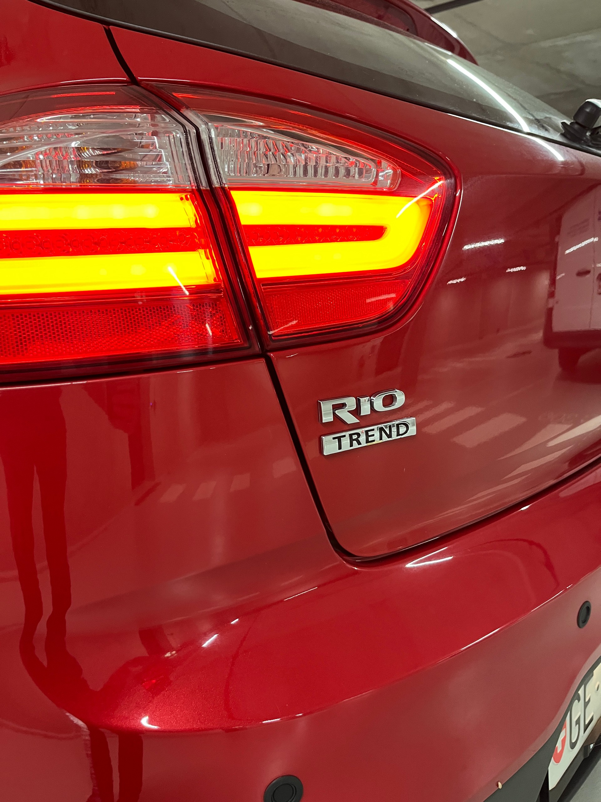 KIA Rio 1.4 CVVT Trend-image-15