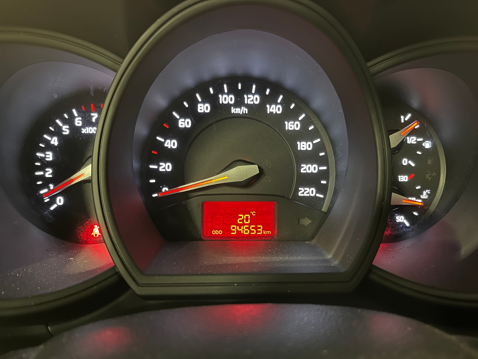 KIA Rio 1.4 CVVT Trend-image-10