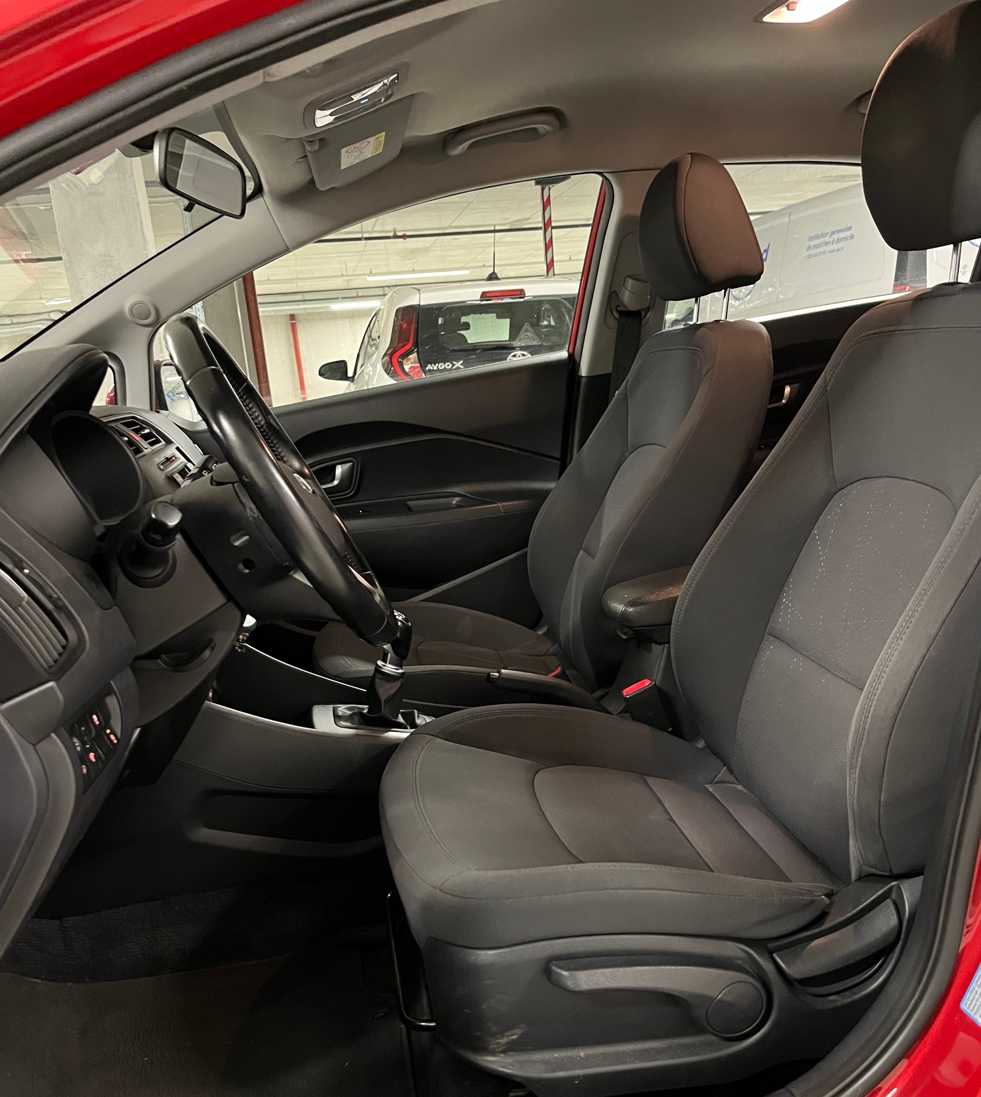 KIA Rio 1.4 CVVT Trend-image-14