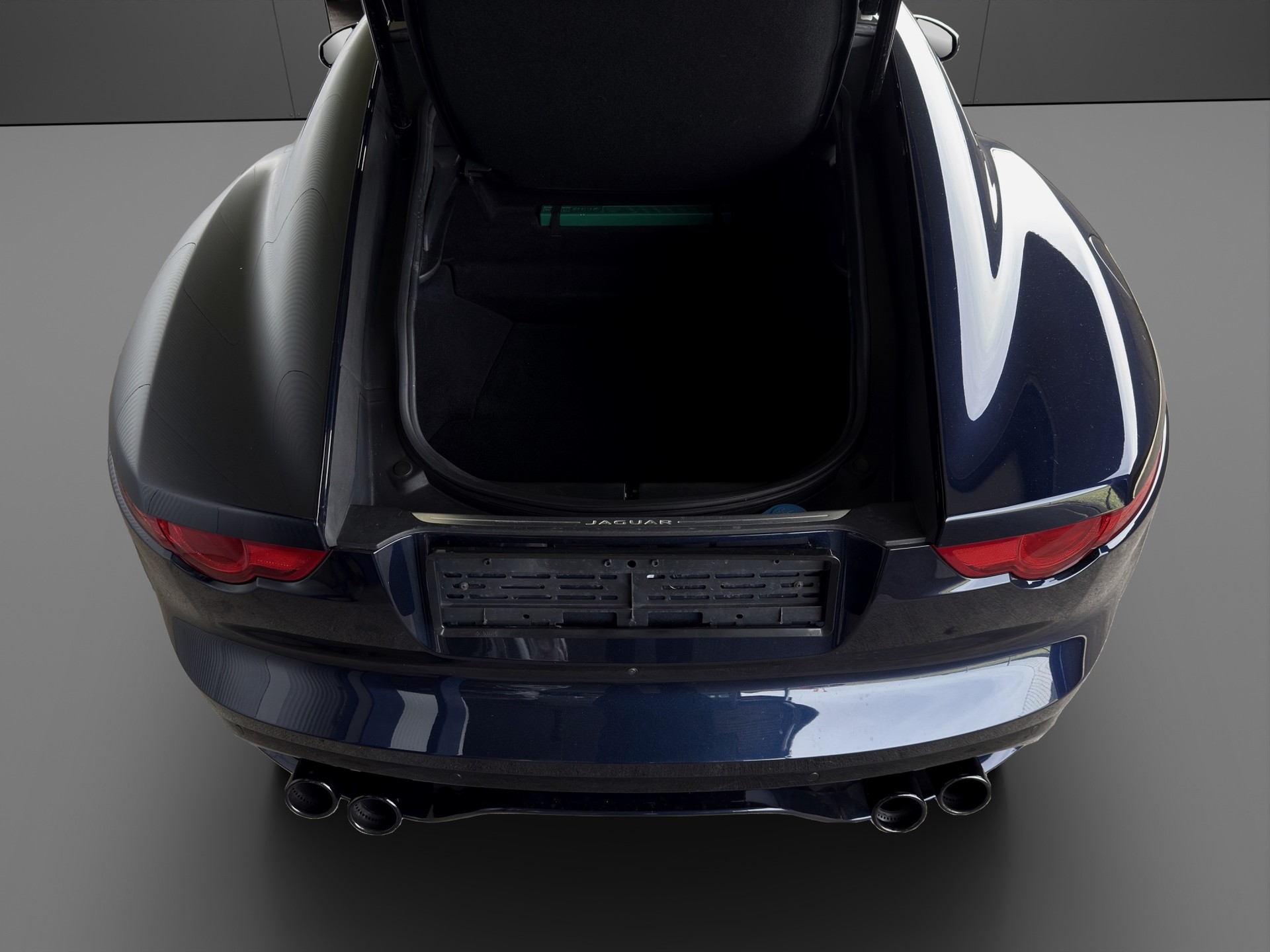 JAGUAR F-Type Coupé R 5.0 V8 S/C AWD-showroom-element-3