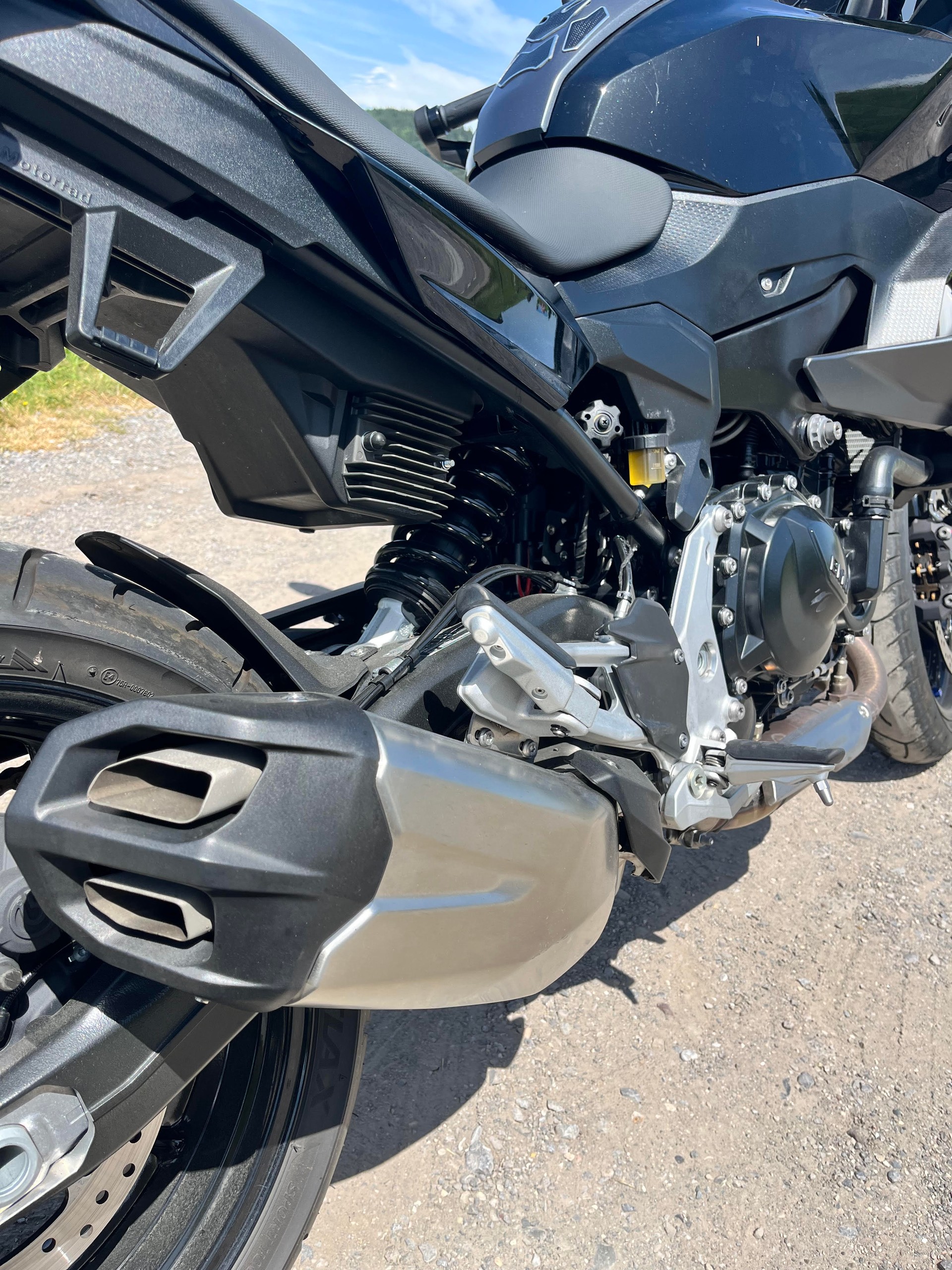 BMW F 900 XR A2 (35kW) ABS-image-2