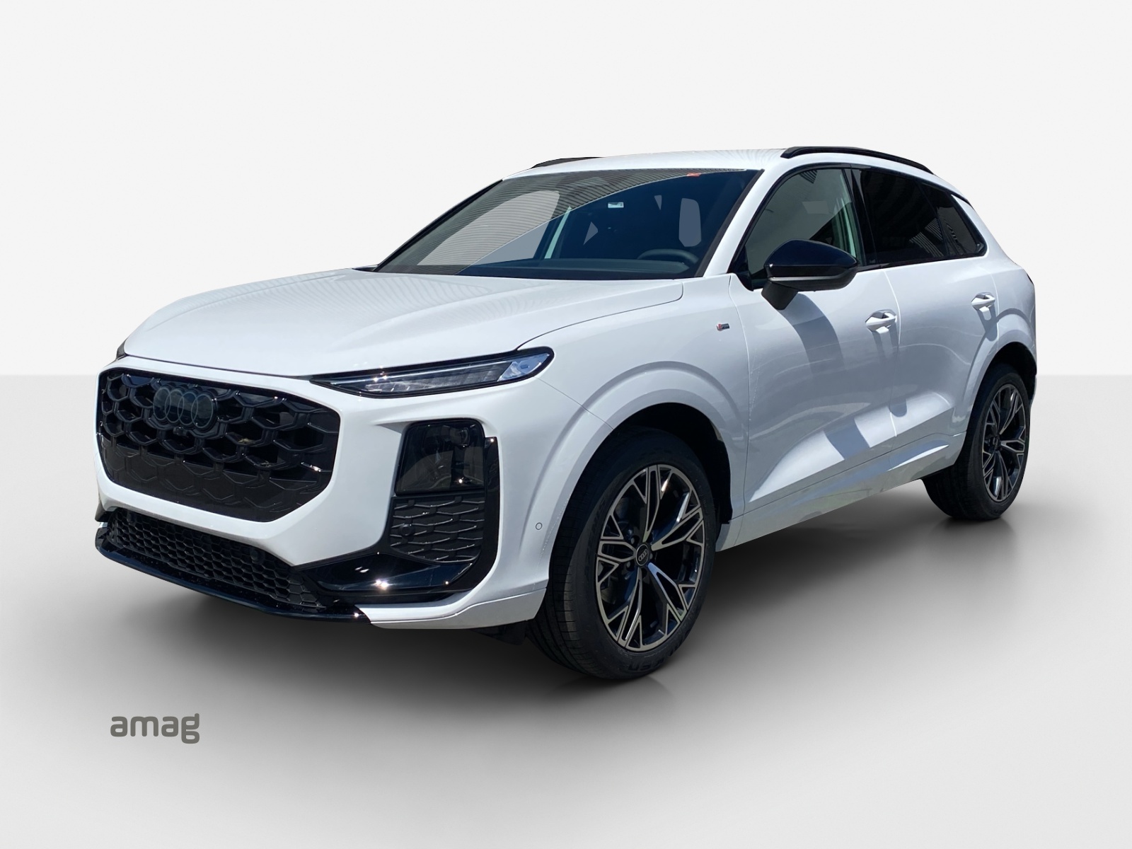 AUDI Q3 SUV 110 kW TFSI S tronic