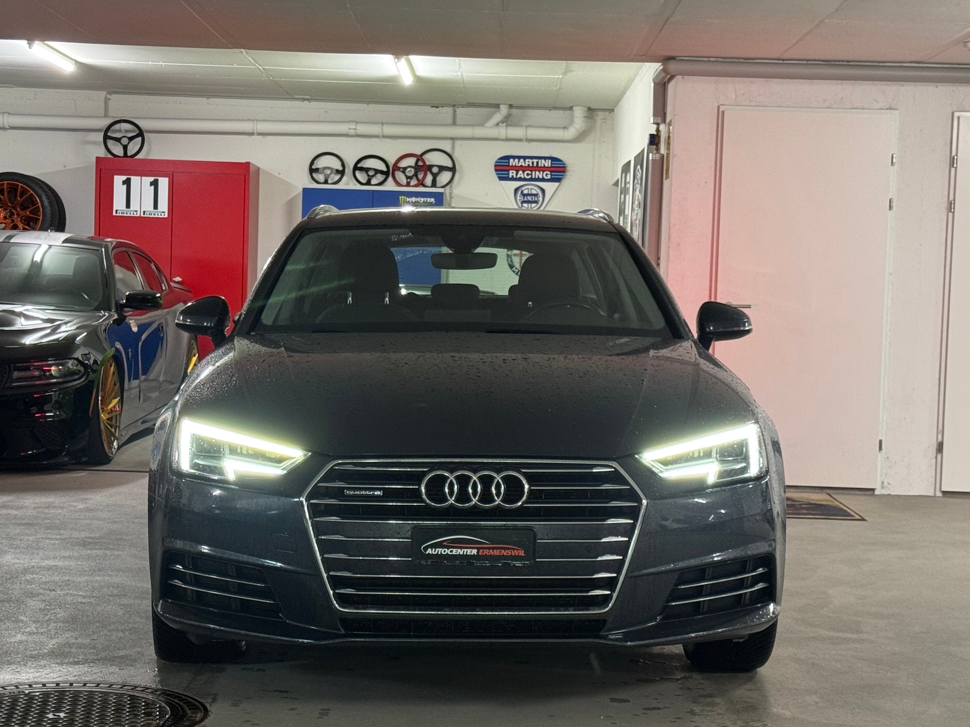 AUDI A4 Avant 2.0 TDI Design quattro S-tronic mit AHK-image-1