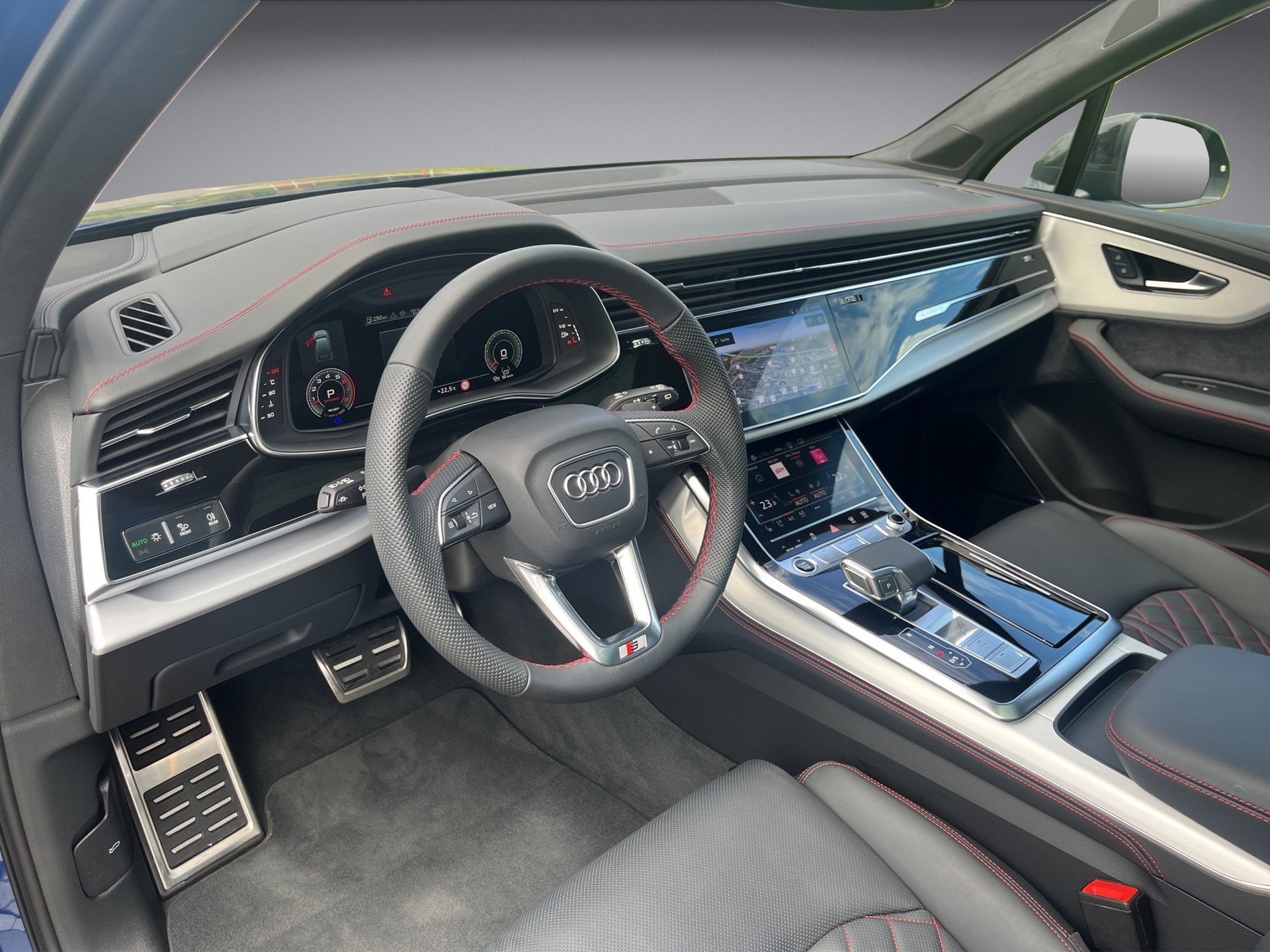AUDI Q7 SUV TFSI qu.250 kW S line tiptr. *7-Plätzer,Vollausstattung NP Fr. 162'820.--*-image-9
