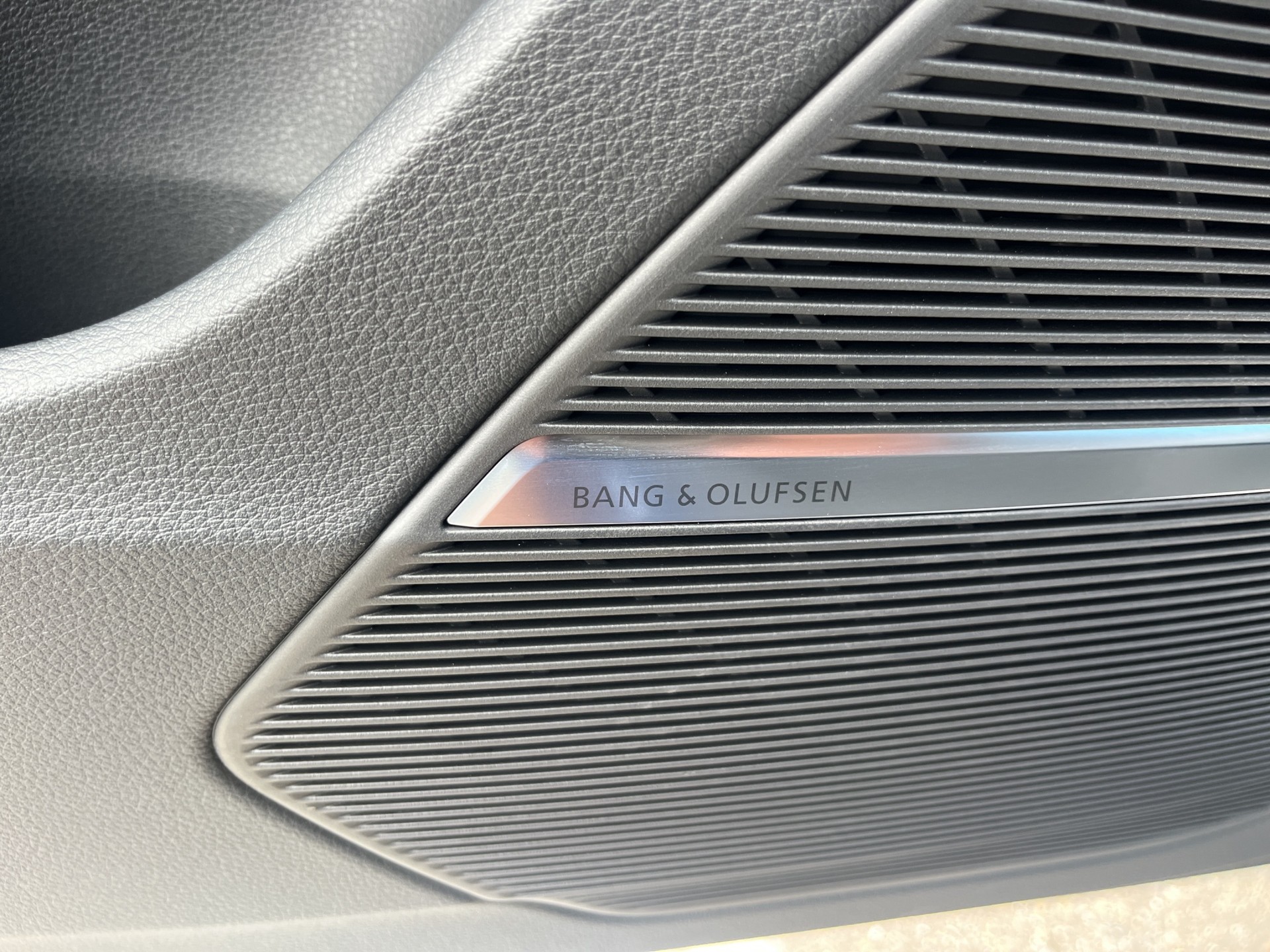 AUDI Q7 SUV TFSI qu.250 kW S line tiptr. *7-Plätzer,Vollausstattung NP Fr. 162'820.--*-image-15
