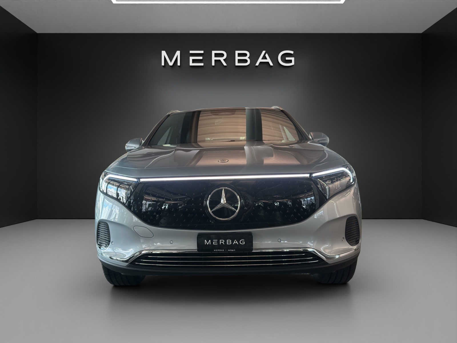 MERCEDES-BENZ EQA 350 4M Excellence-image-1