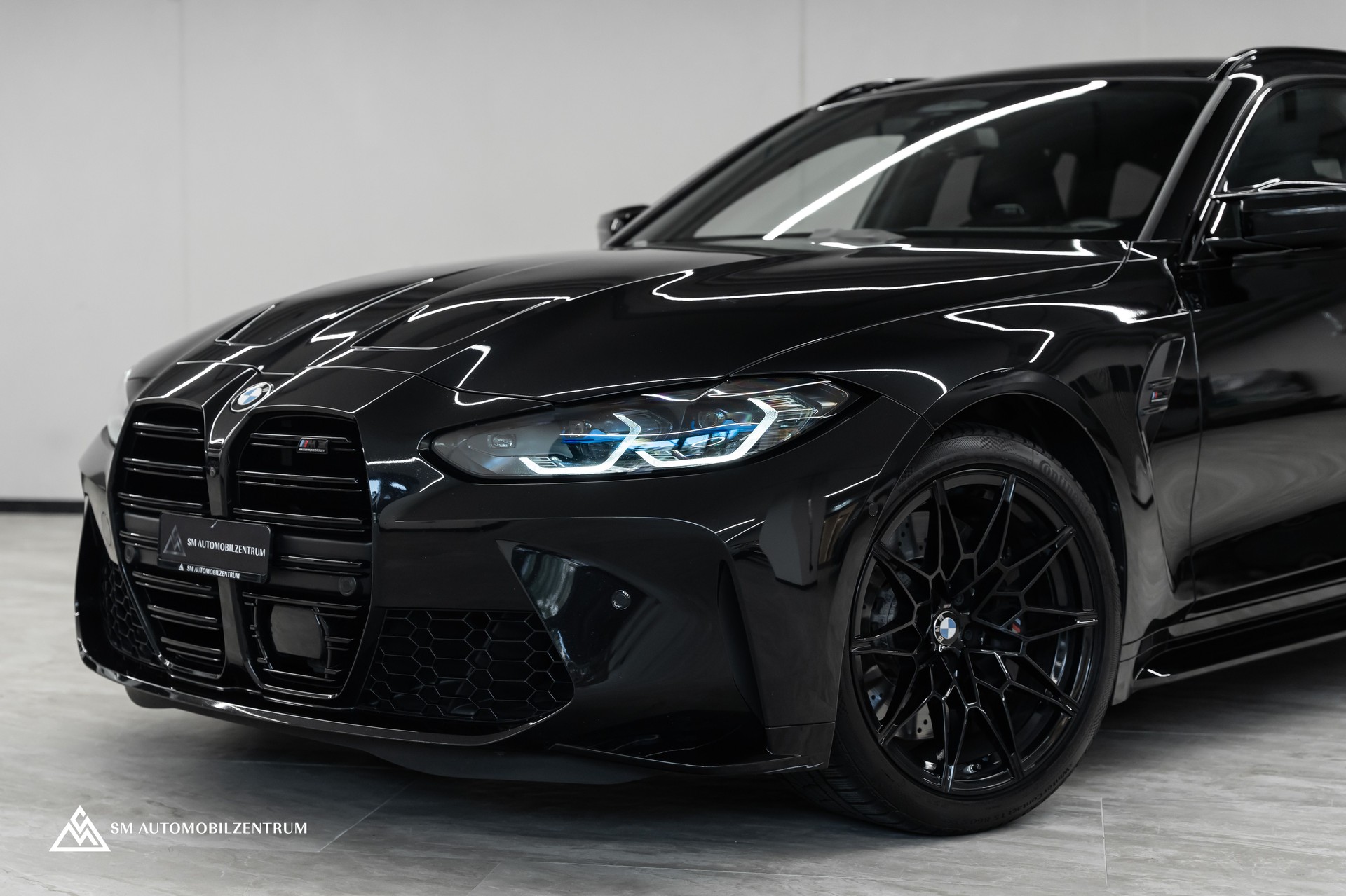 BMW M3 Competition xDrive Touring / 360° / Sitzbelüftung / Laserlight / Head-Up-showroom-element-3