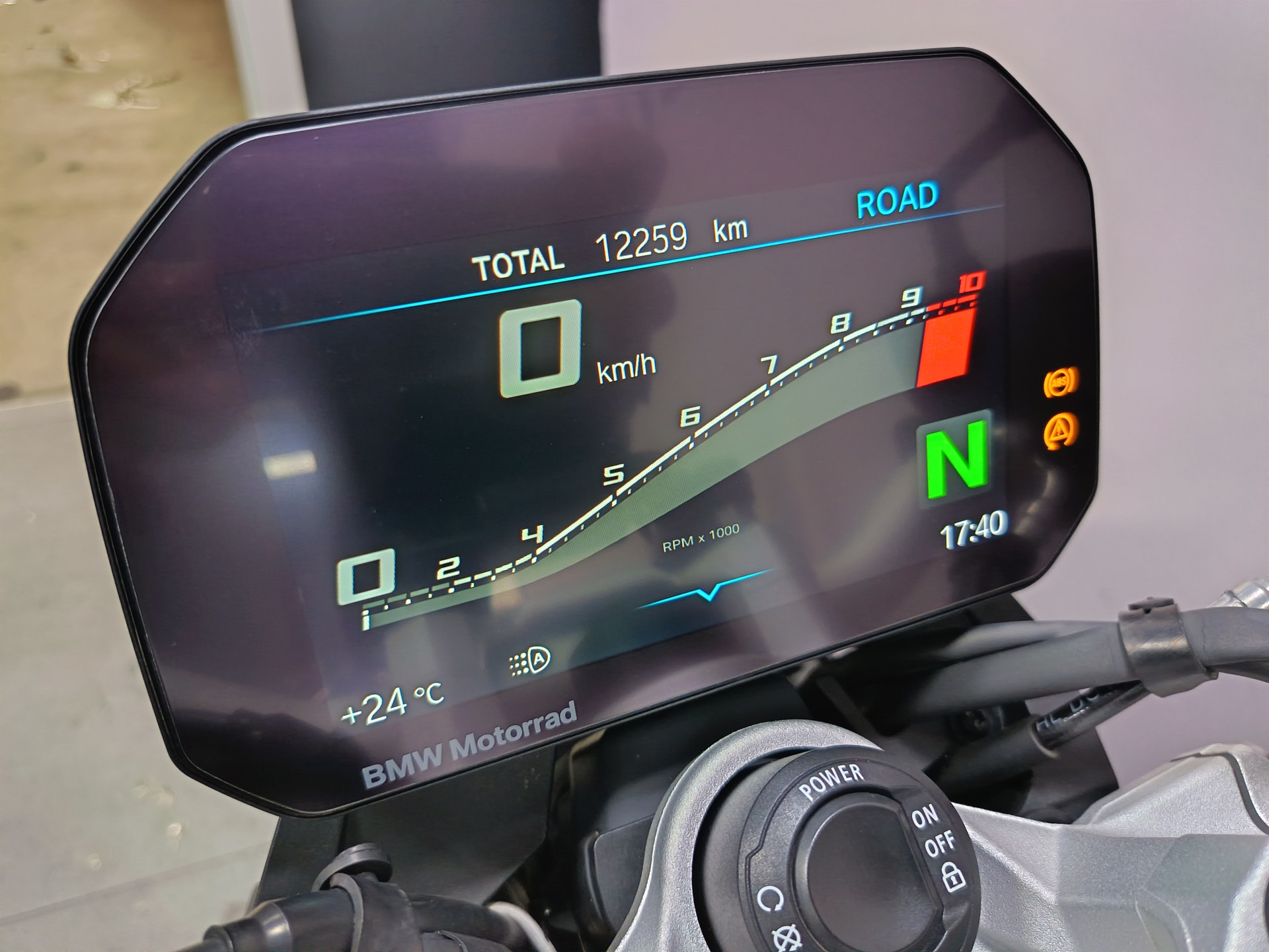 BMW F 900 R Sport *** 77kW ***-image-9