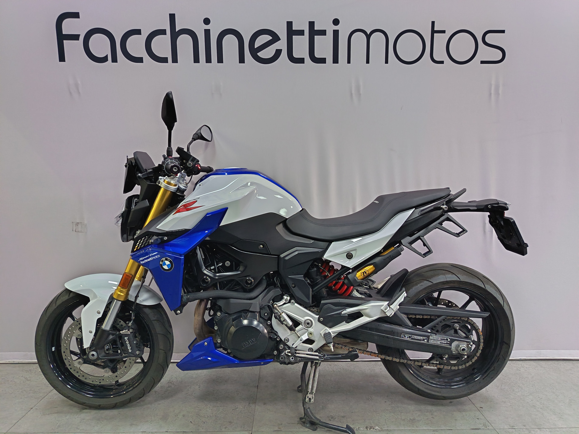 BMW F 900 R Sport *** 77kW ***-image-3