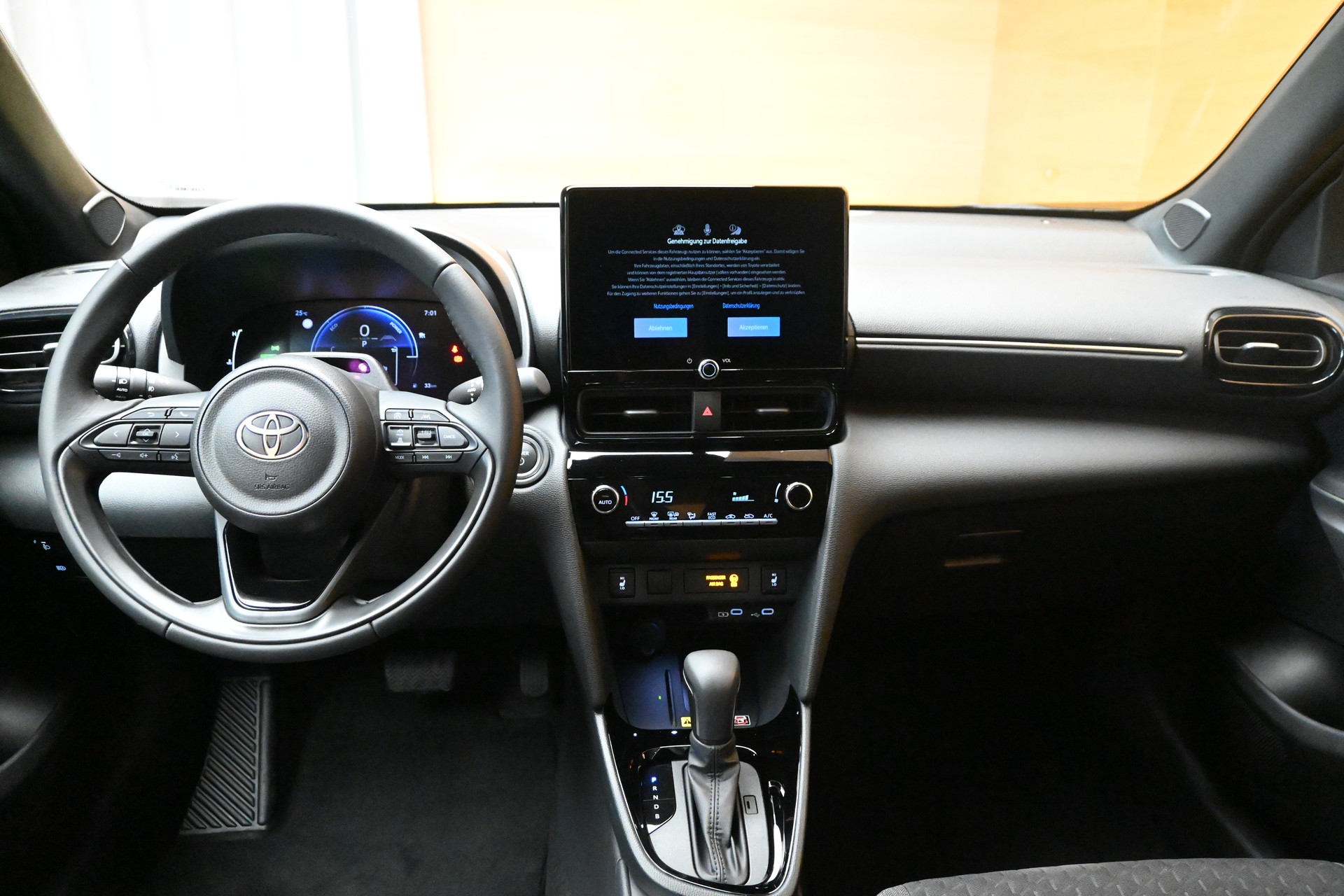 TOYOTA Yaris Cross 1.5 HEV Style-image-8