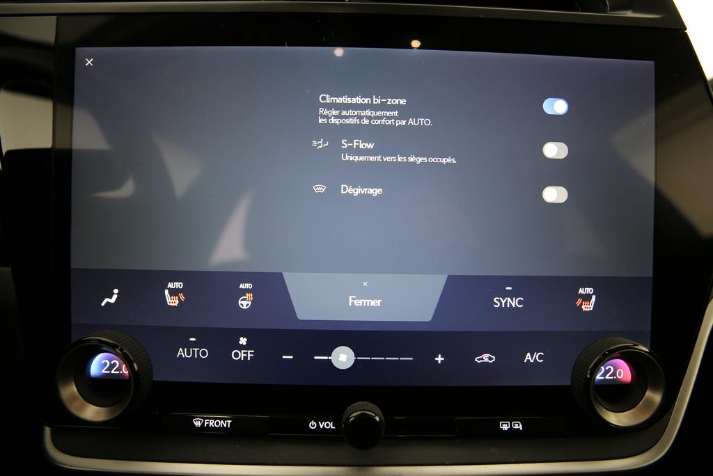 LEXUS RZ 450e Comfort-image-7