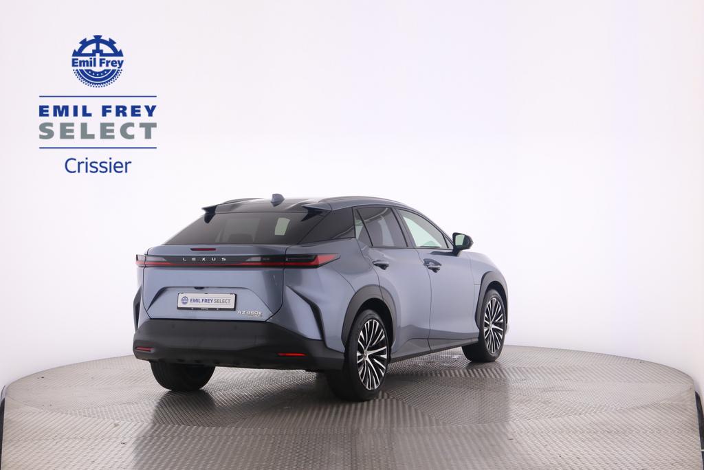 LEXUS RZ 450e Comfort-showroom-element-1