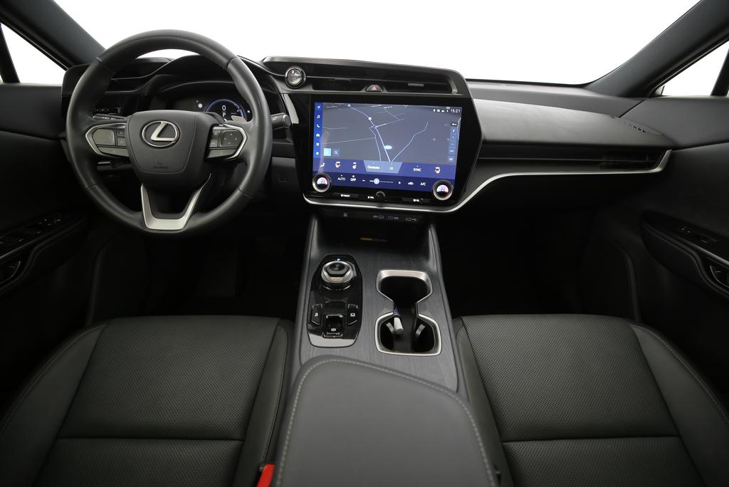 LEXUS RZ 450e Comfort-image-4