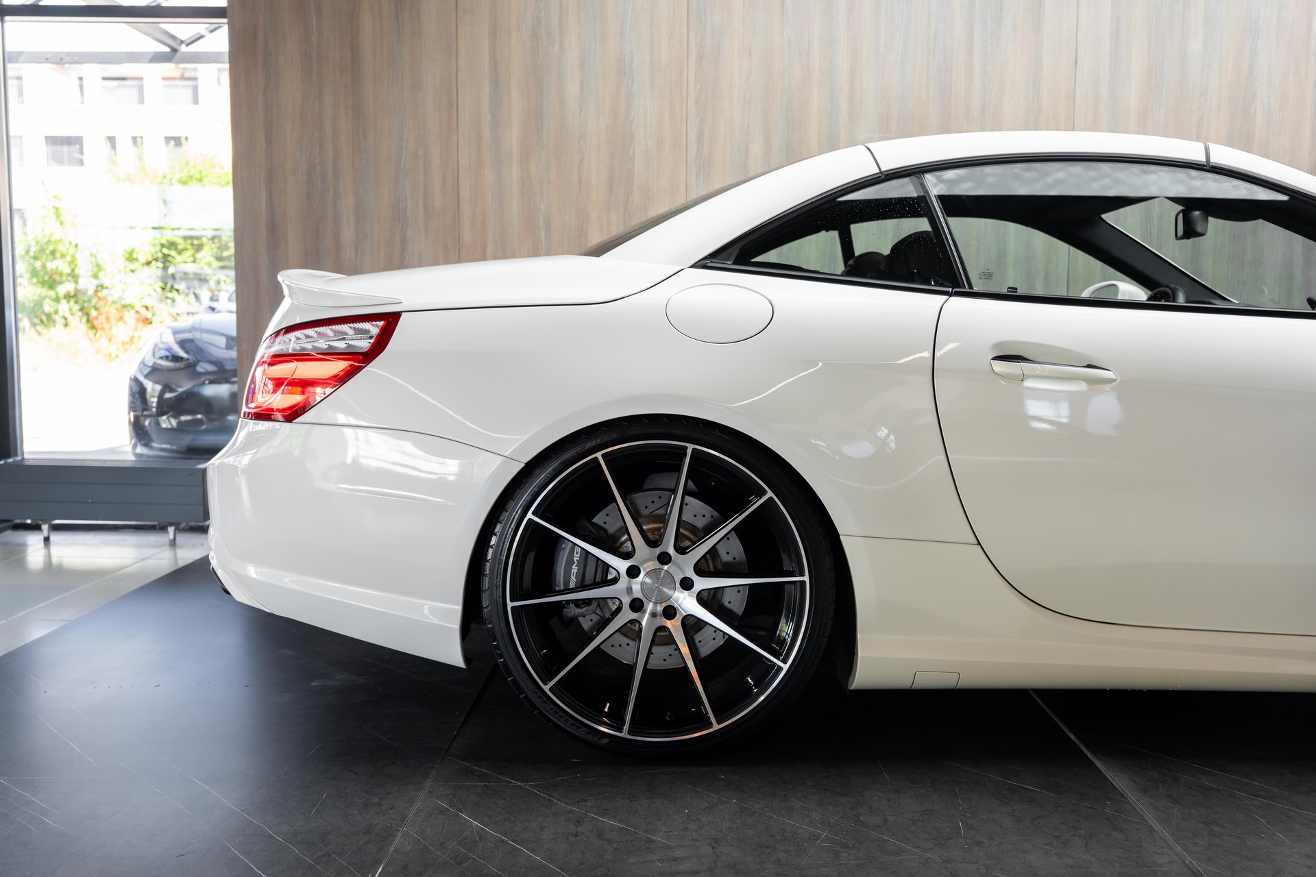 MERCEDES-BENZ SL 63 AMG Speedshift-image-31