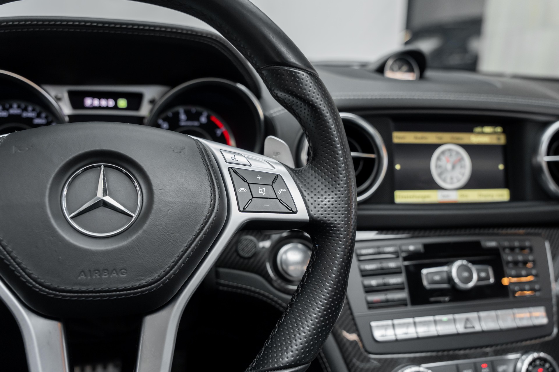 MERCEDES-BENZ SL 63 AMG Speedshift-image-20