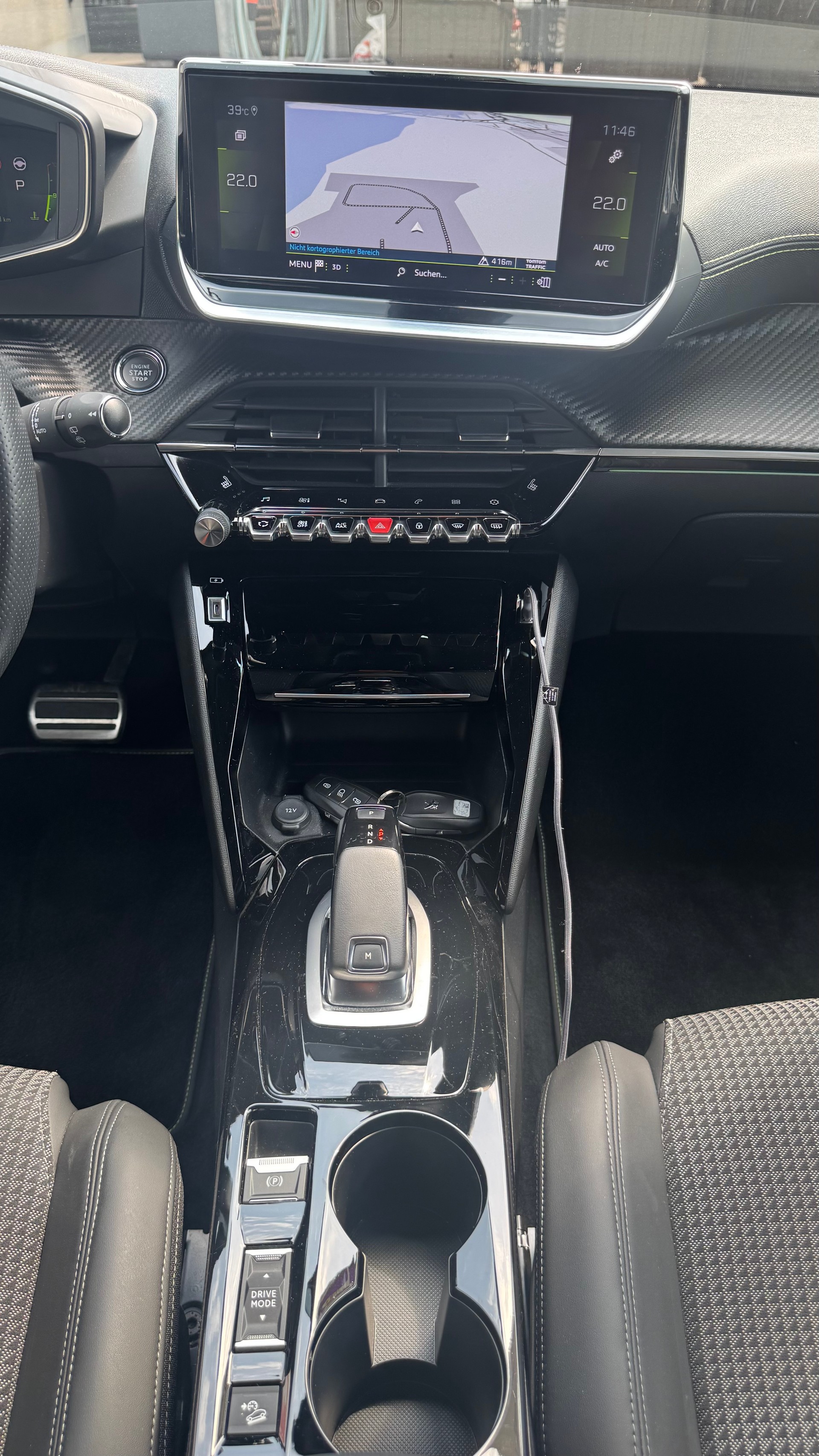 PEUGEOT 2008 1.5 BlueHDi GT Line EAT8-image-21