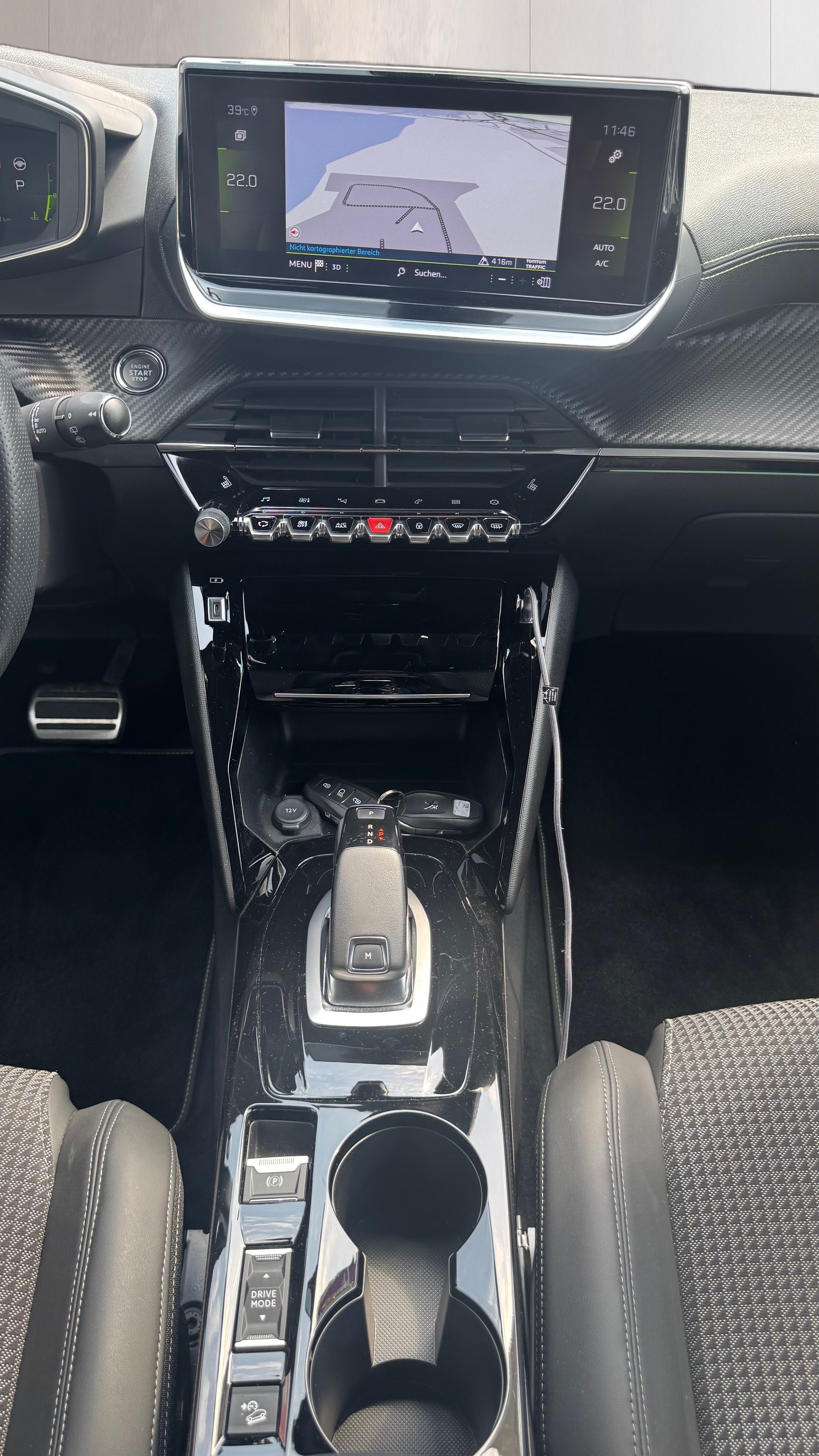 PEUGEOT 2008 1.5 BlueHDi GT Line EAT8-image-21