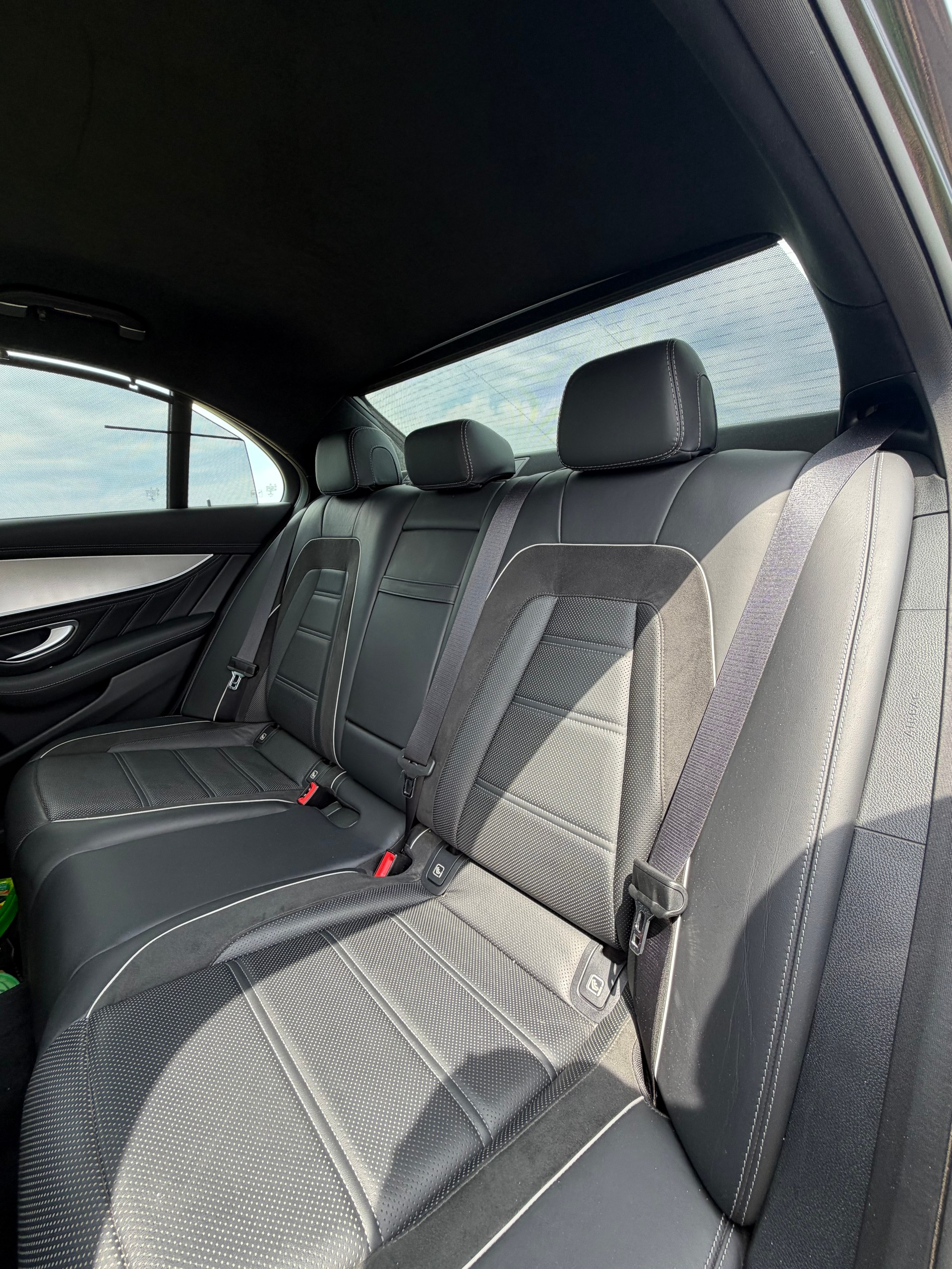 MERCEDES-BENZ E 63 S AMG 4matic+-image-9
