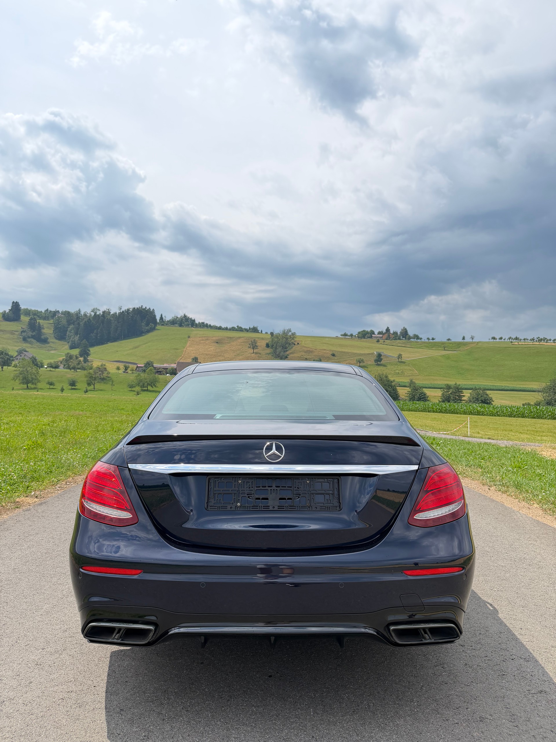 MERCEDES-BENZ E 63 S AMG 4matic+-image-2