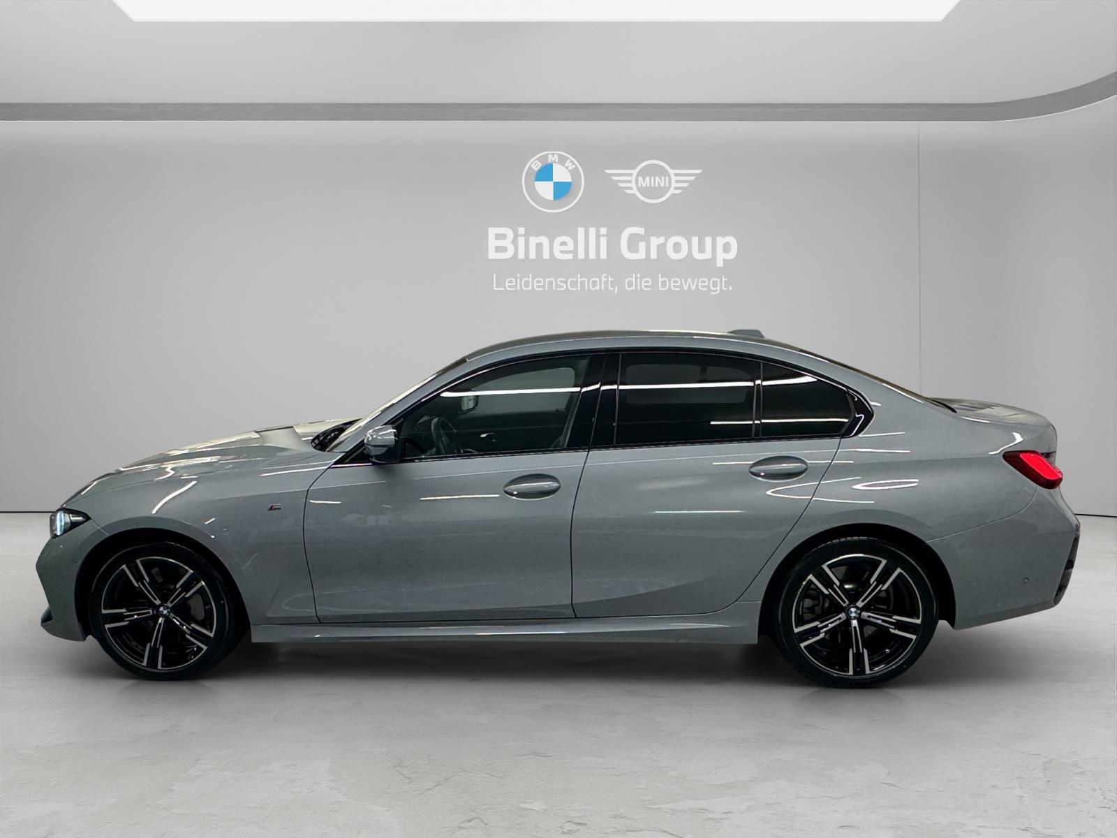 BMW 330d xDrive Limousine-showroom-element-1