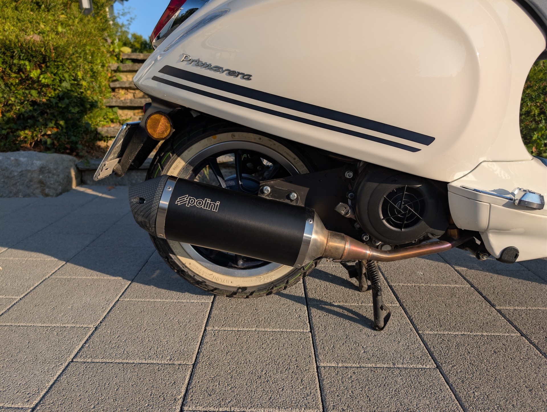 PIAGGIO 125 iGet Yacht Club Edition-image-3