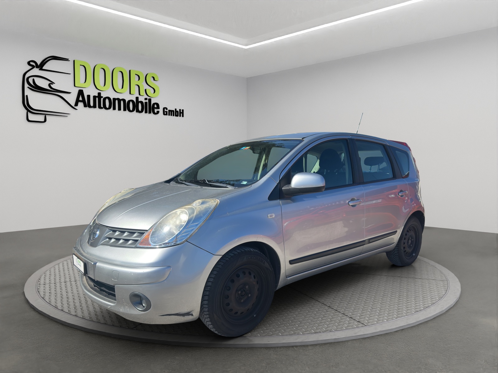 NISSAN Note 1.6 tekna-showroom-element-2