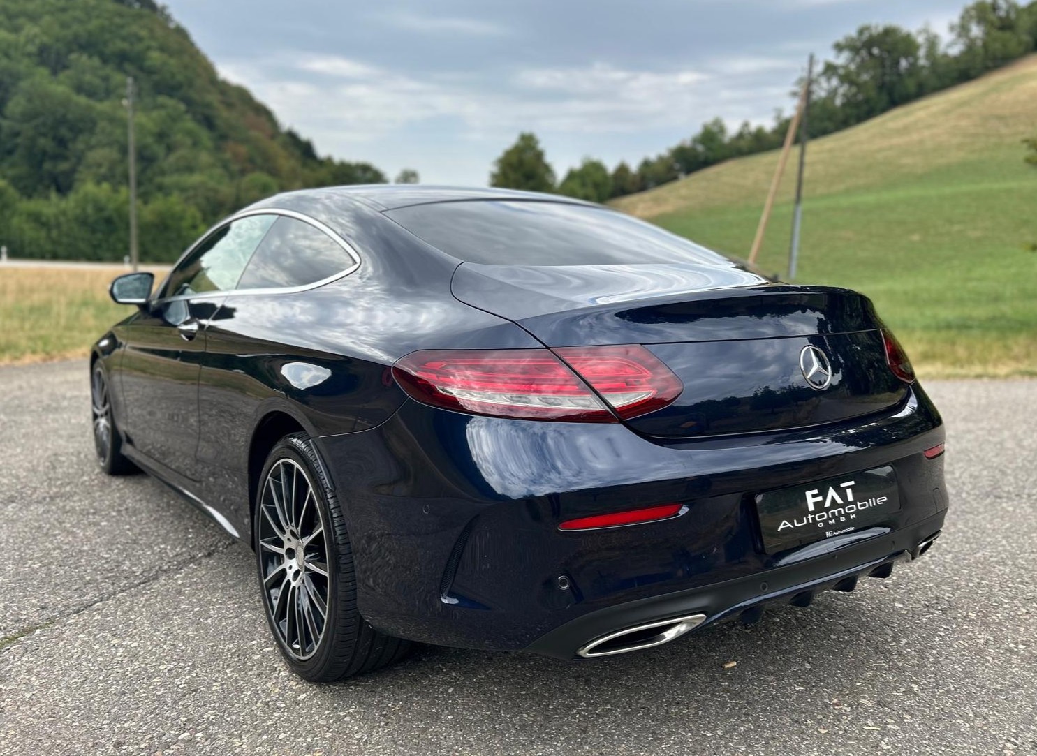MERCEDES-BENZ C 300 AMG Line Coupé 7G-tronic-showroom-element-2