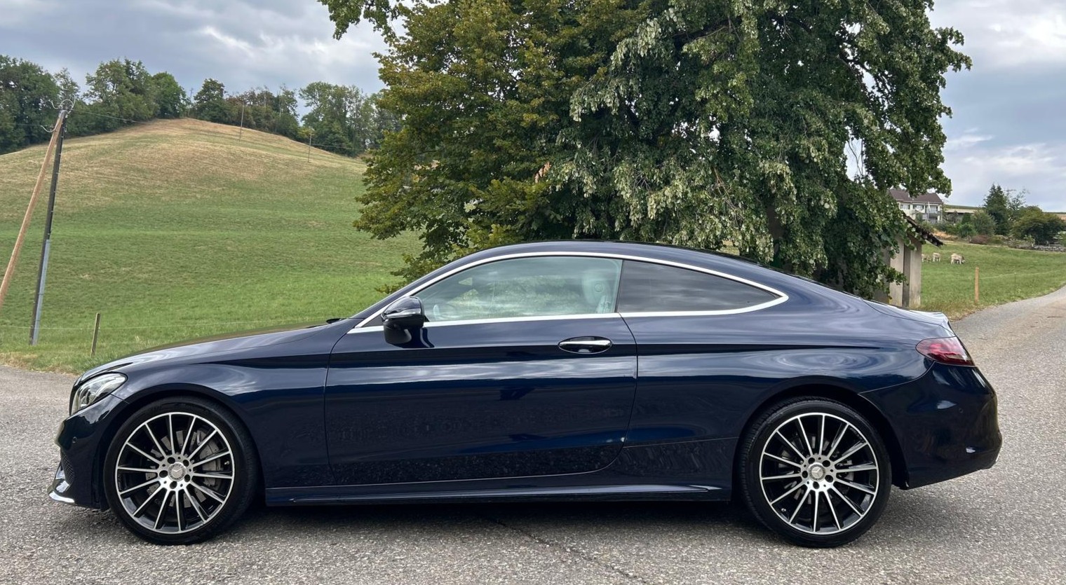 MERCEDES-BENZ C 300 AMG Line Coupé 7G-tronic-showroom-element-1