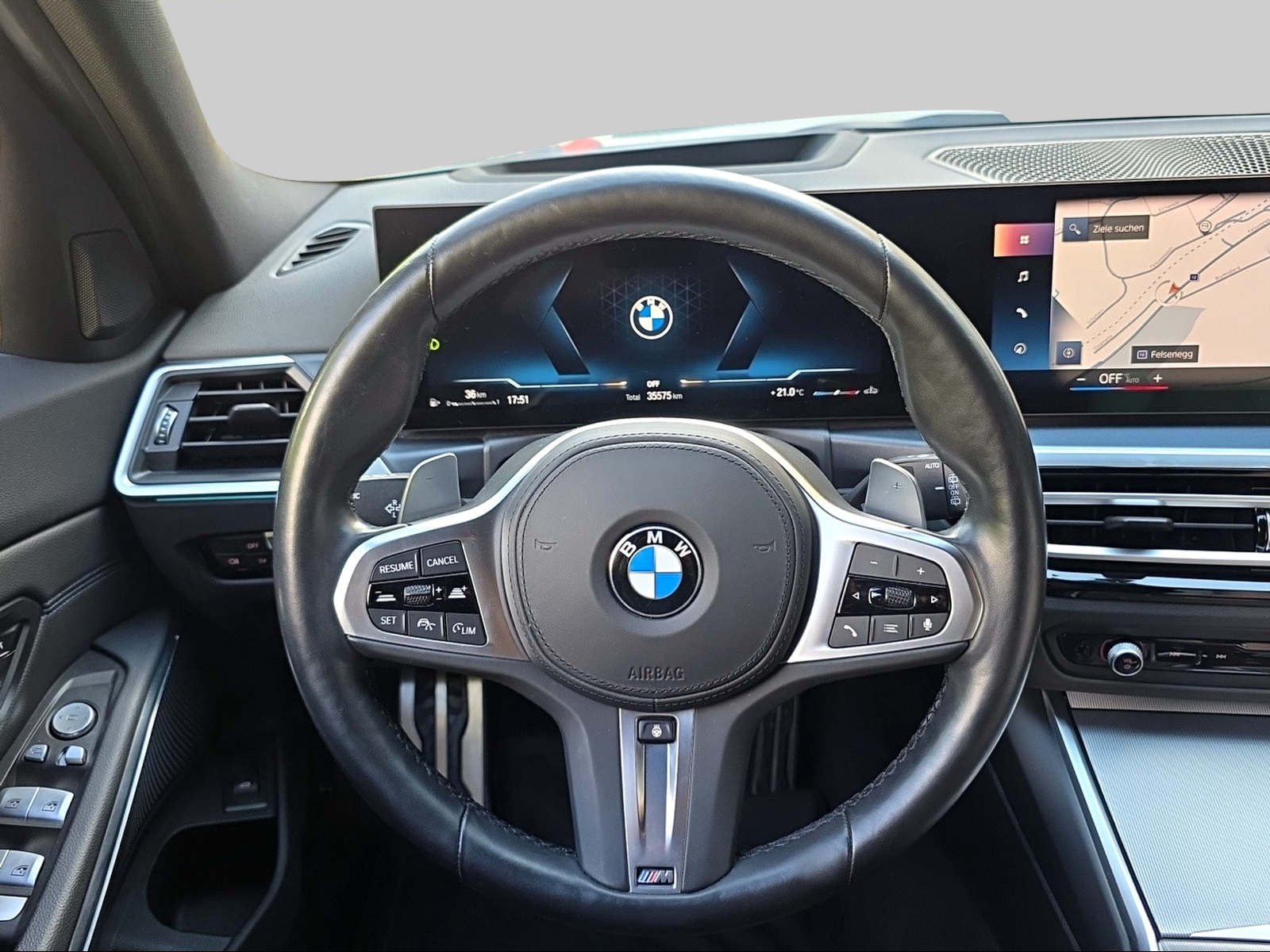 BMW 330i Touring xDrive Steptronic M Sport-image-10