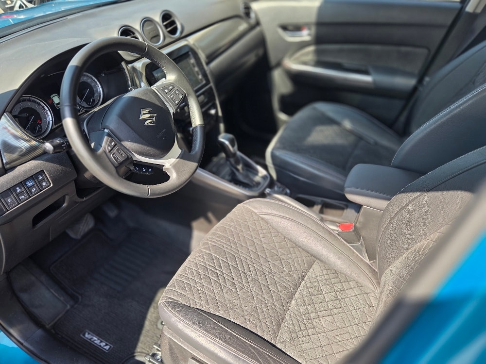 SUZUKI Vitara 1.5 Hybrid Compact Top 4x4 AGS-image-7