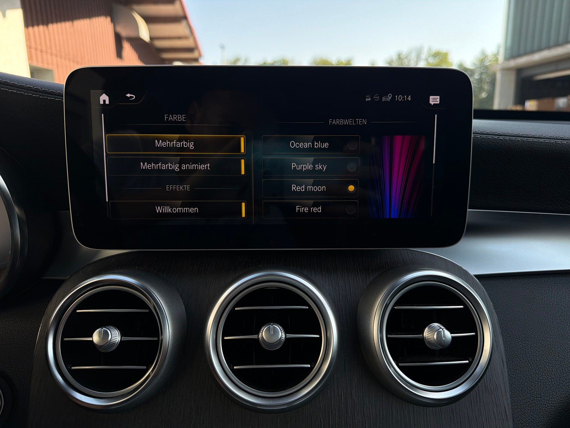 MERCEDES-BENZ GLC 300 d AMG Line 4Matic 9G-Tronic-image-26