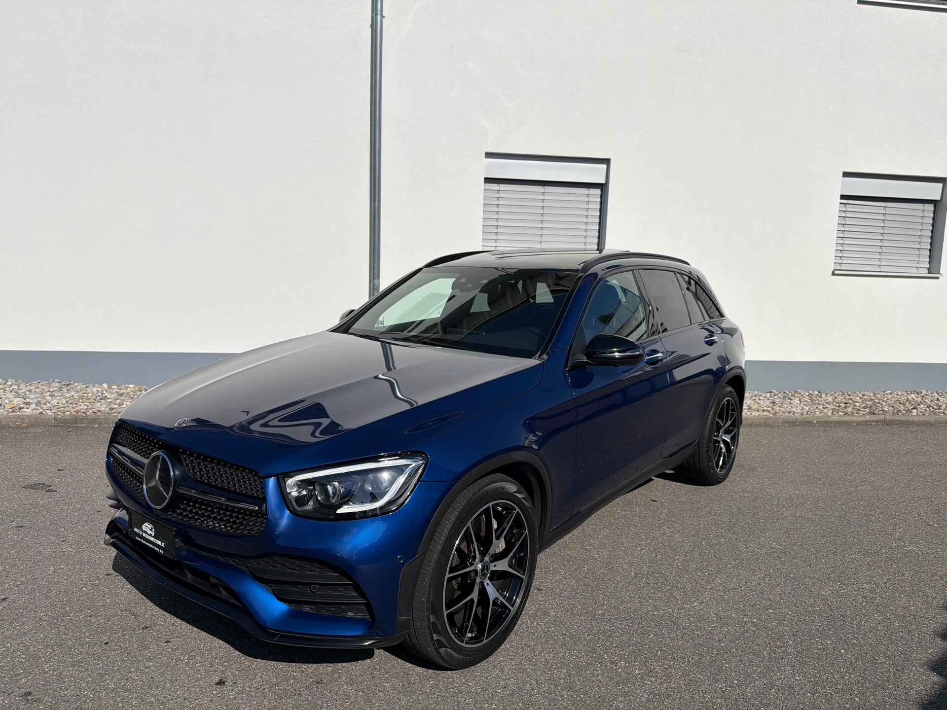 MERCEDES-BENZ GLC 300 d AMG Line 4Matic 9G-Tronic-image-10