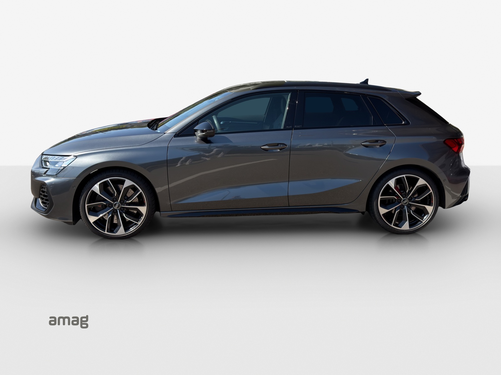 AUDI S3 Sportback TFSI quattro S-tronic-showroom-element-1